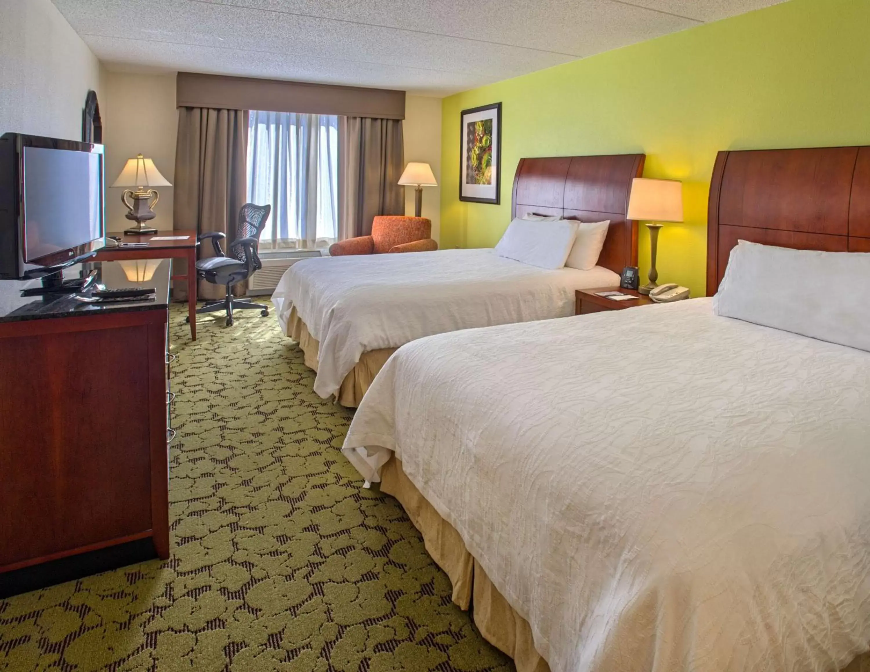 Bed in Hilton Garden Inn Columbia/Harbison