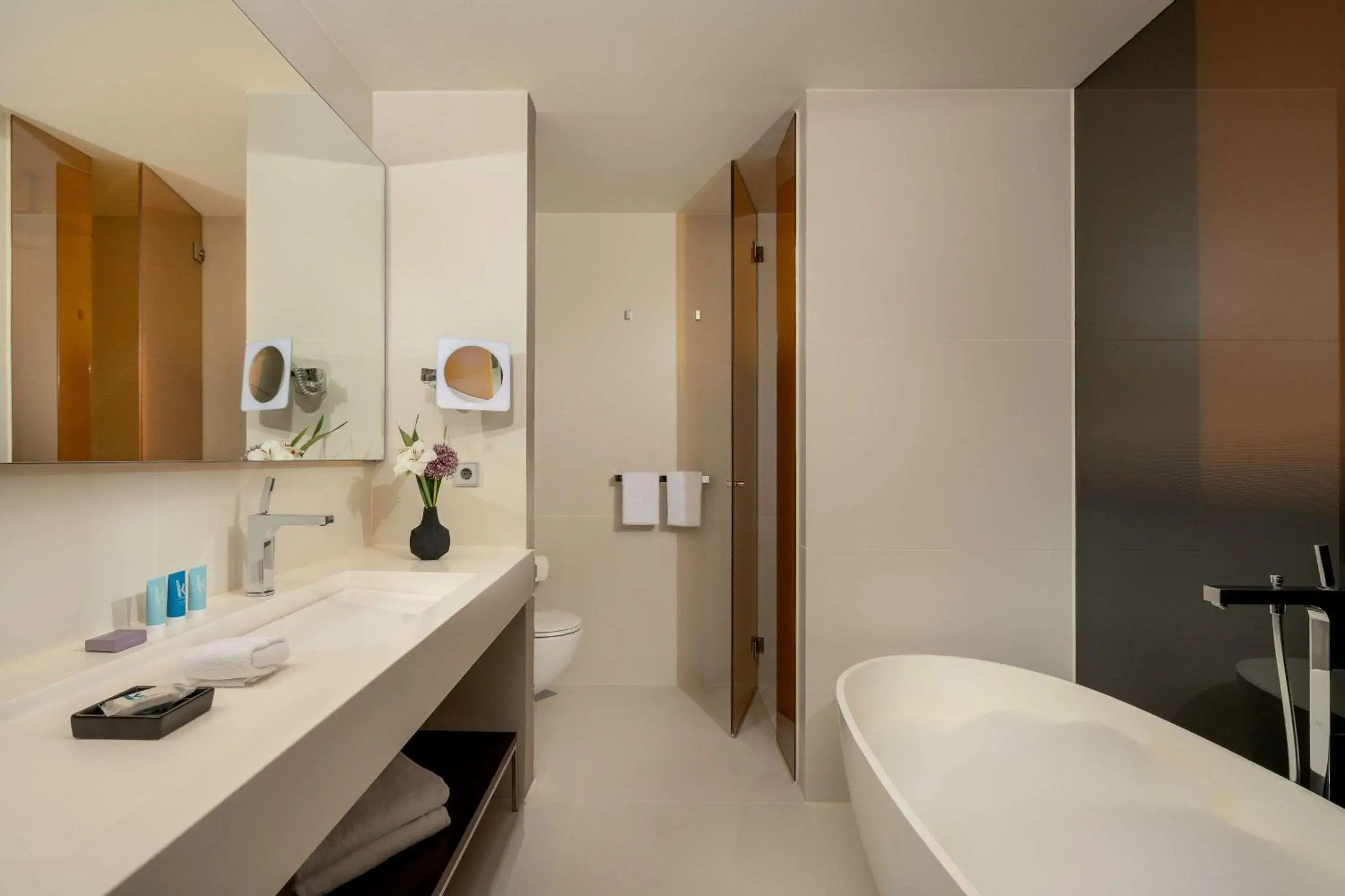 Bedroom, Bathroom in art'otel amsterdam, Powered by Radisson Hotels