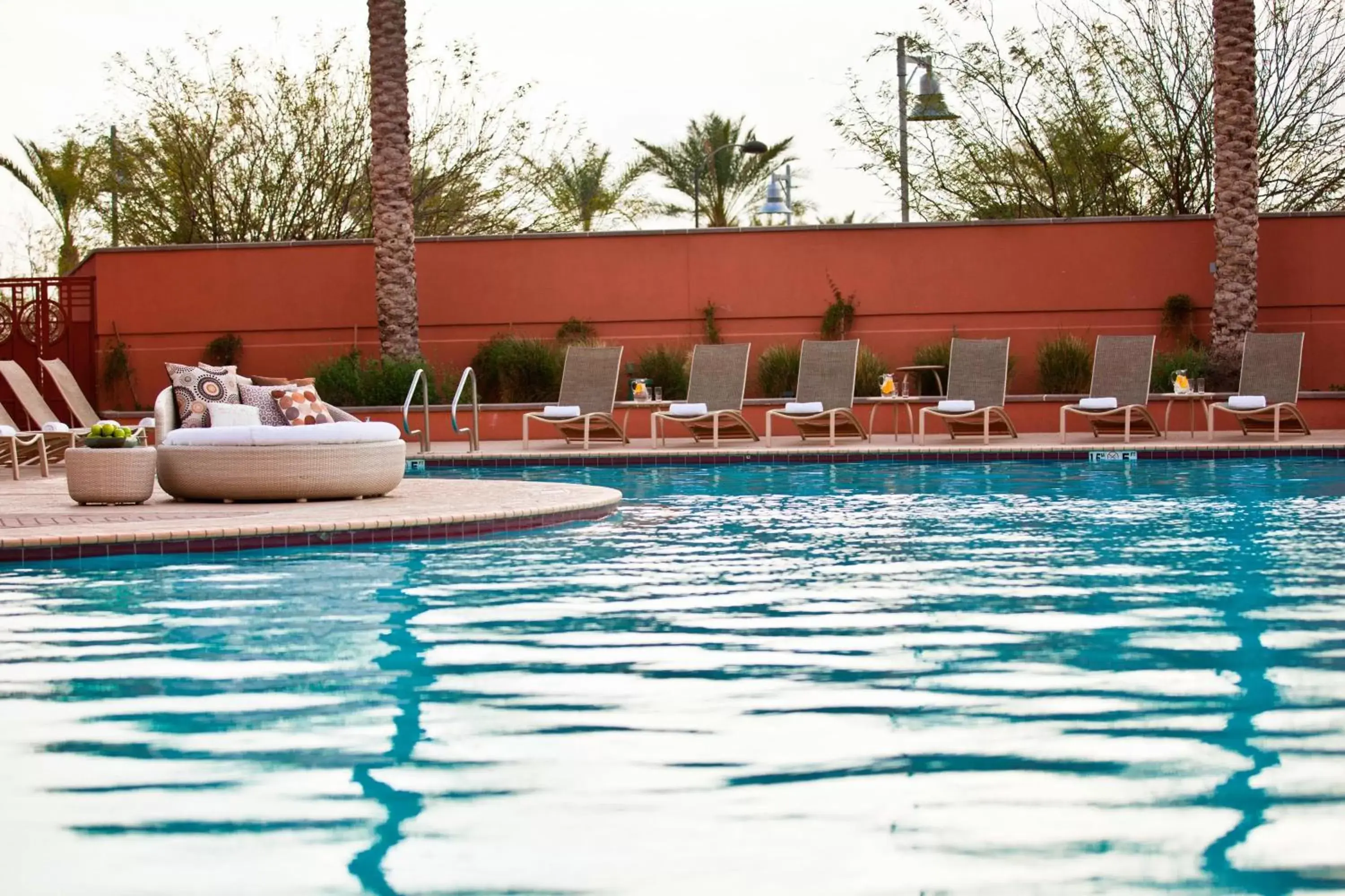 Swimming Pool in Renaissance Phoenix Glendale Hotel & Spa