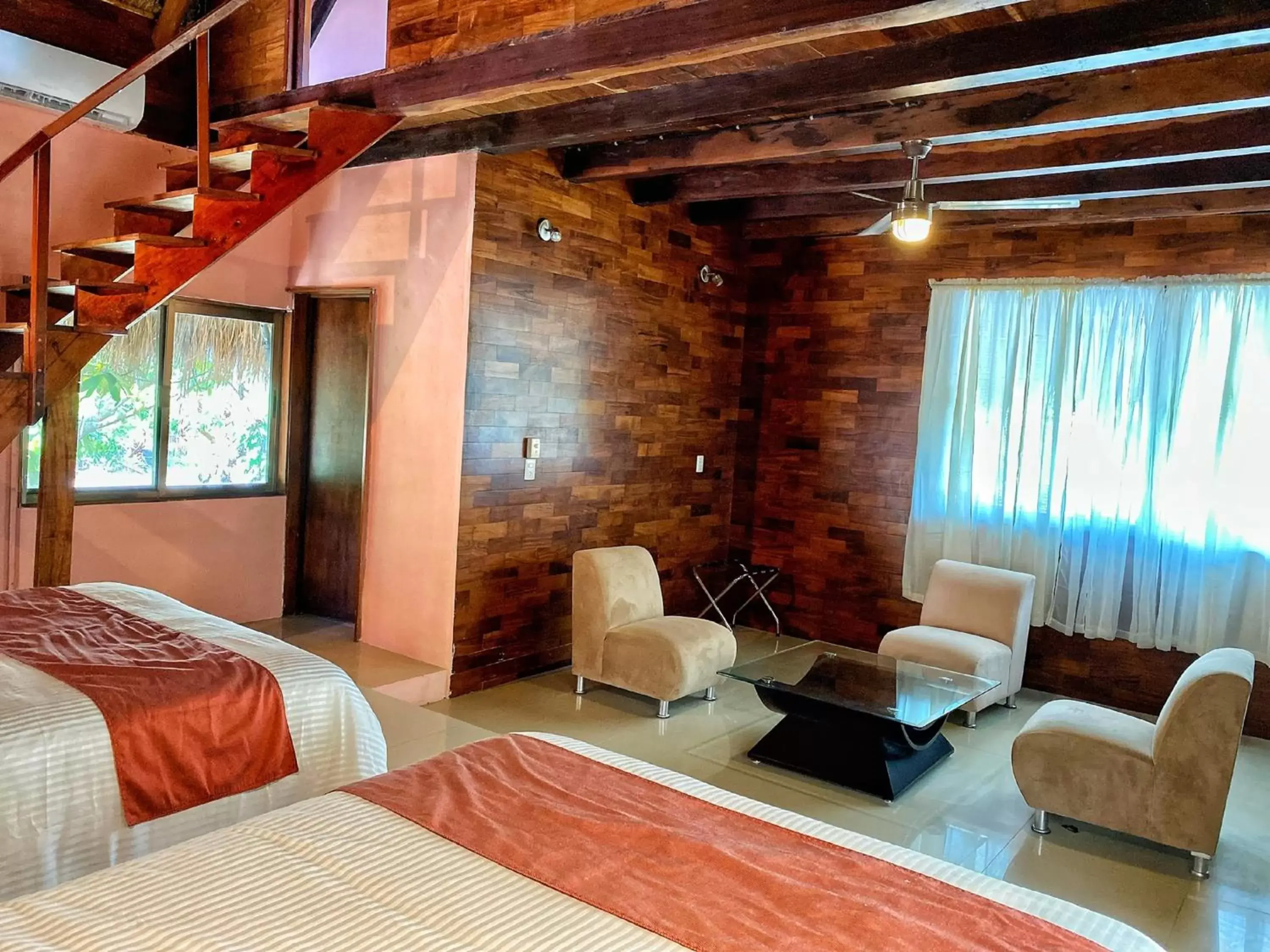 Living room, Bed in Las Nubes by MIJ
