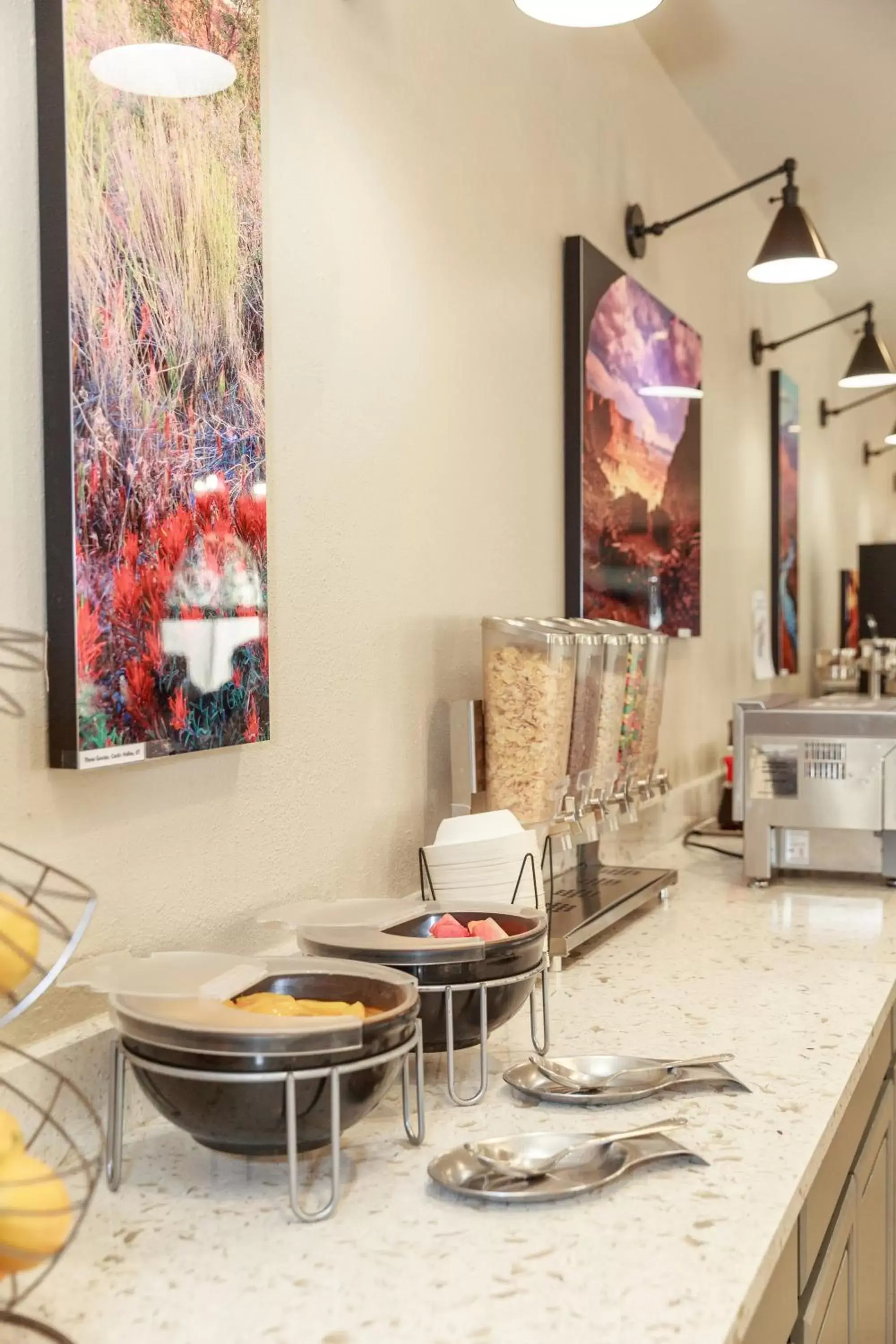 Breakfast in Aarchway Inn Breakfast in Aarchway Inn