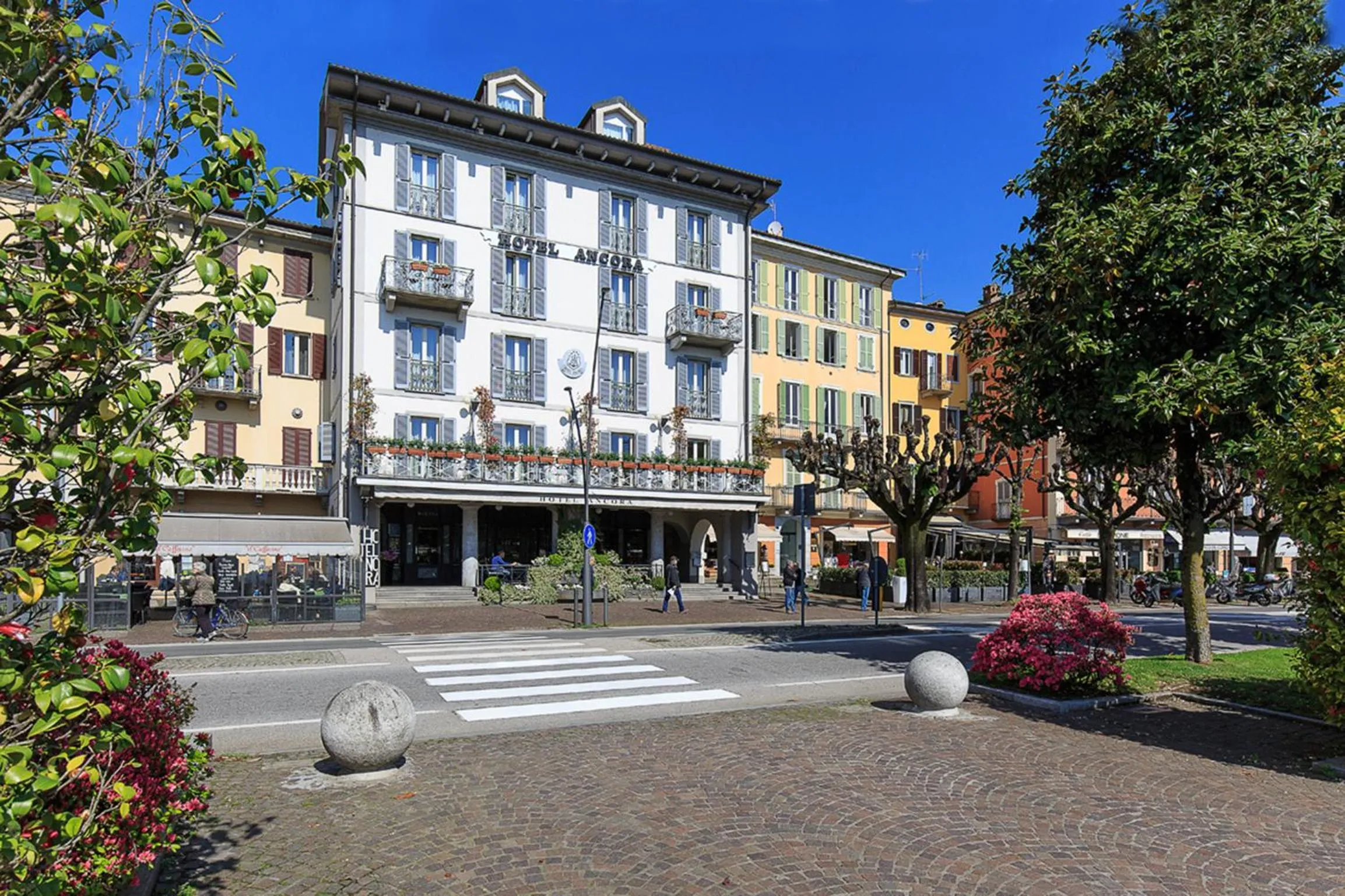 Facade/entrance in Hotel Ancora