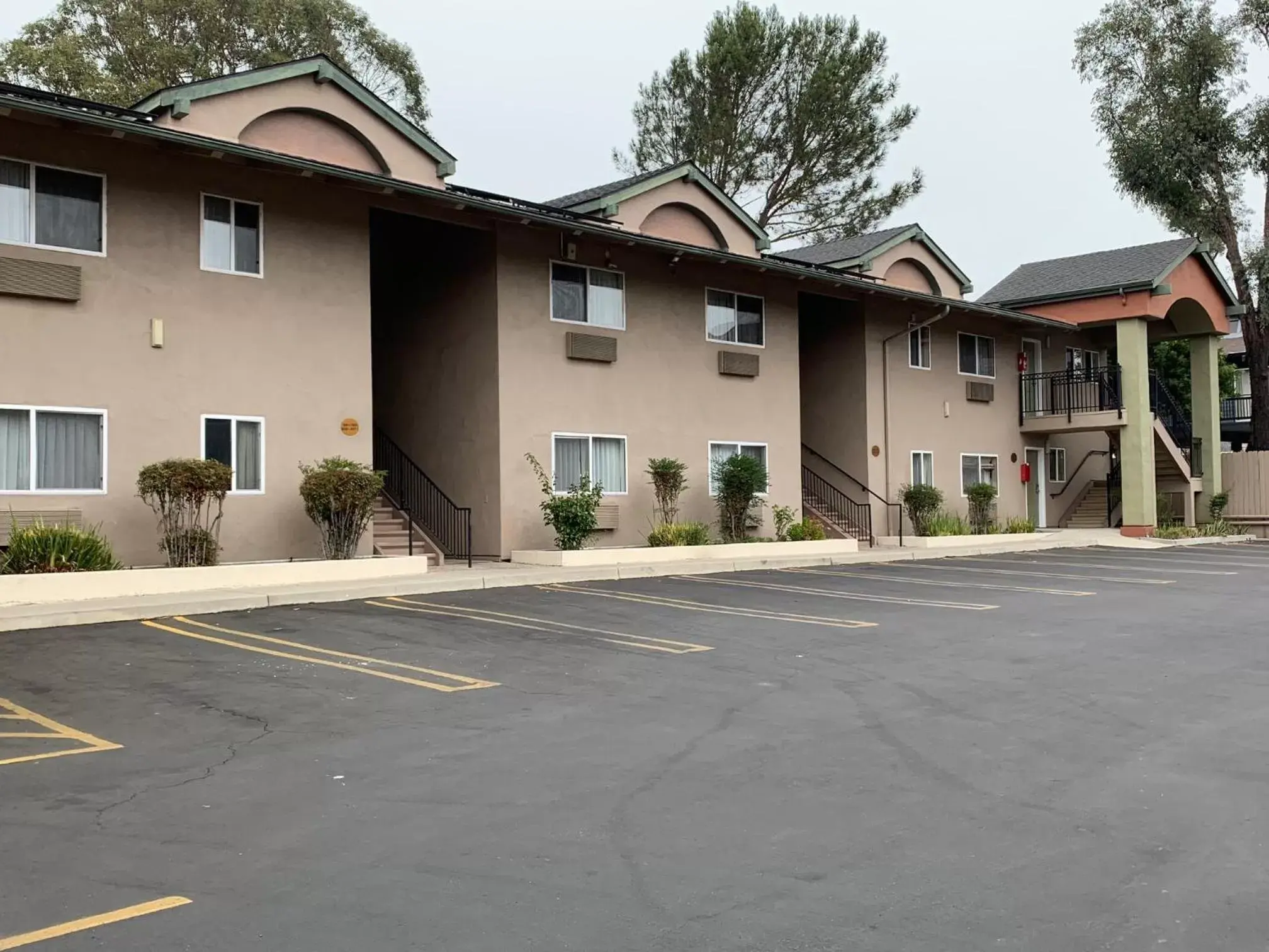 Property Building in Olive Tree Inn & Suites