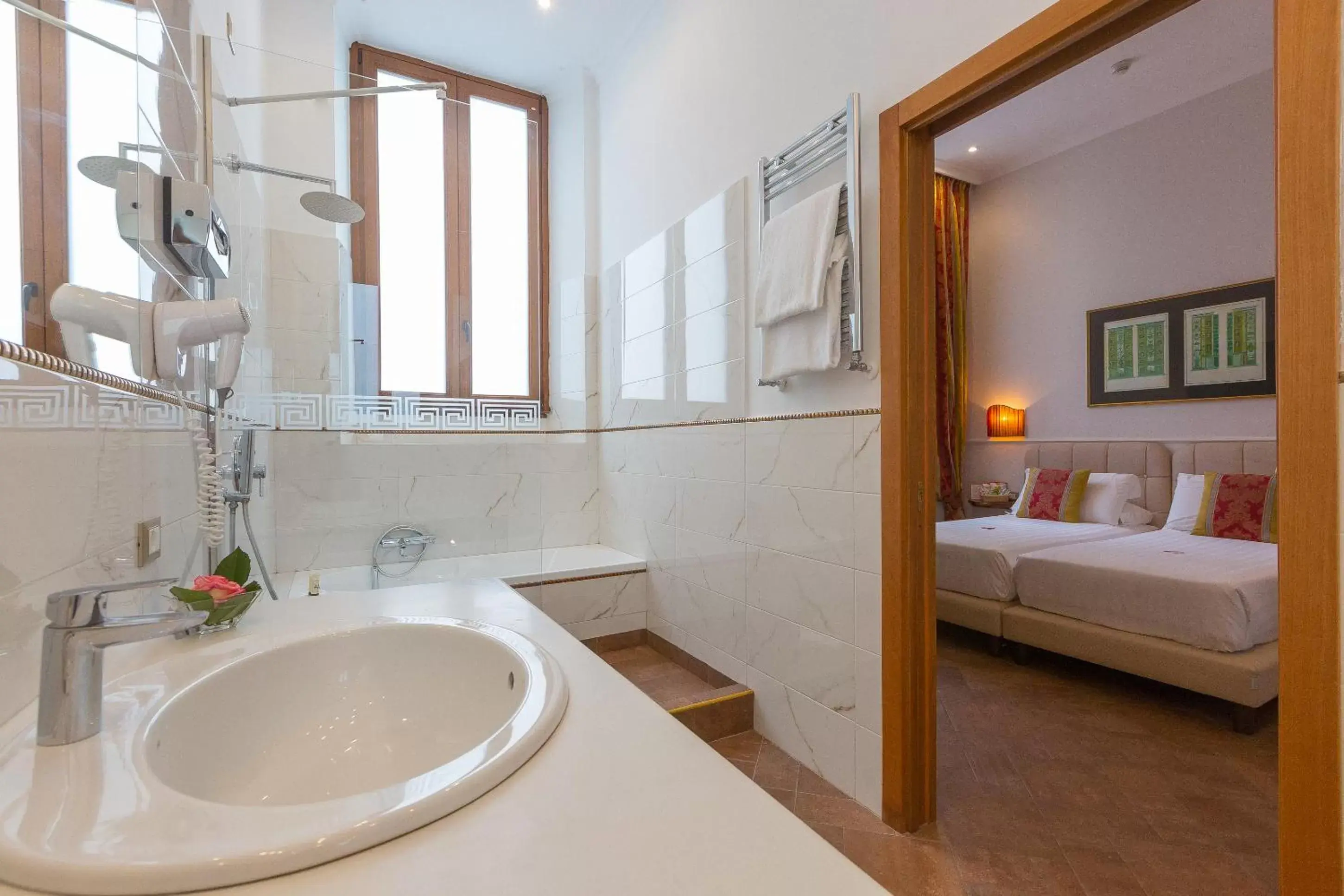 Bathroom in Hotel Milton Roma