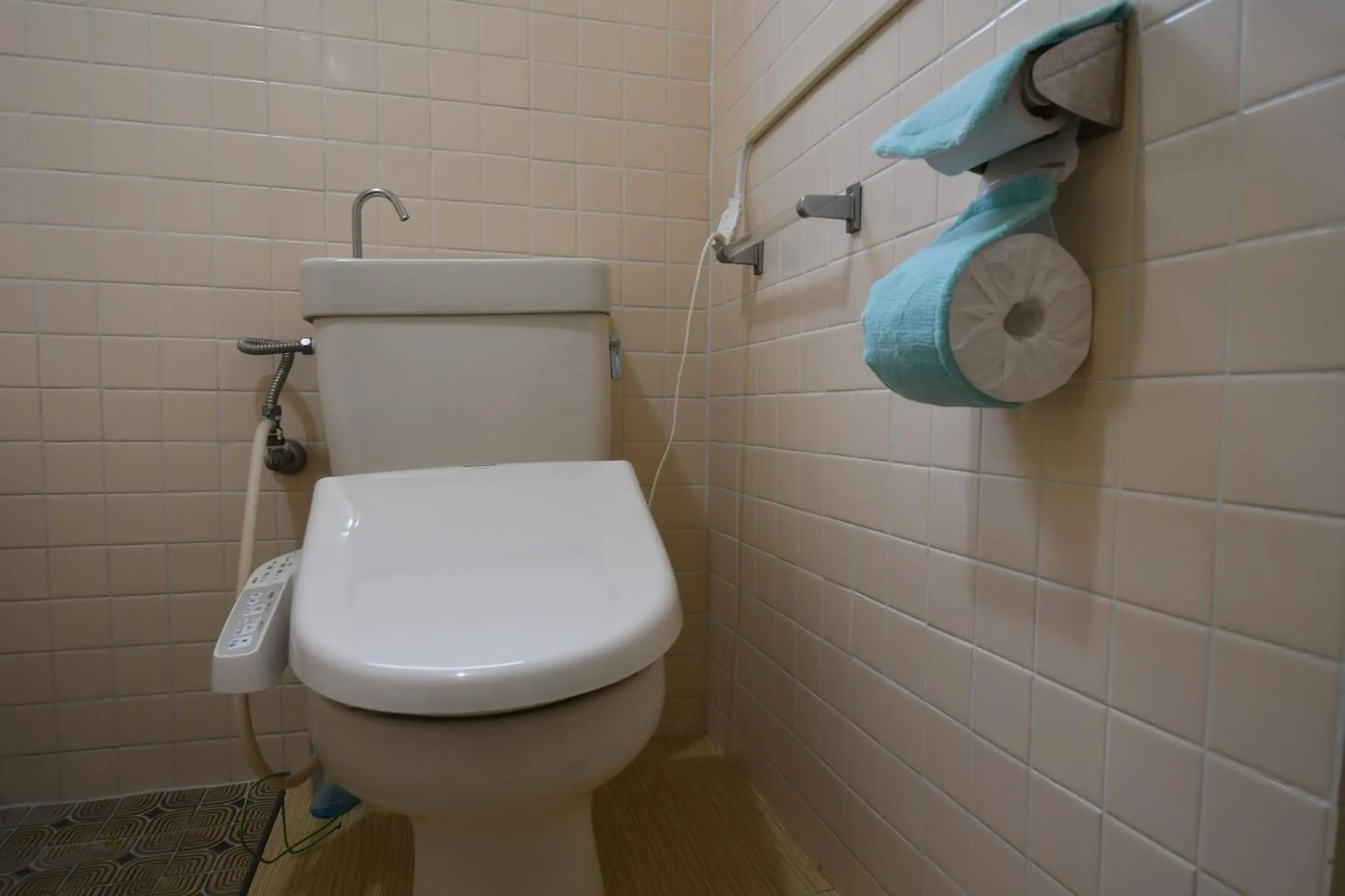 Toilet, Bathroom in Onsen yado Hamayu Nagi