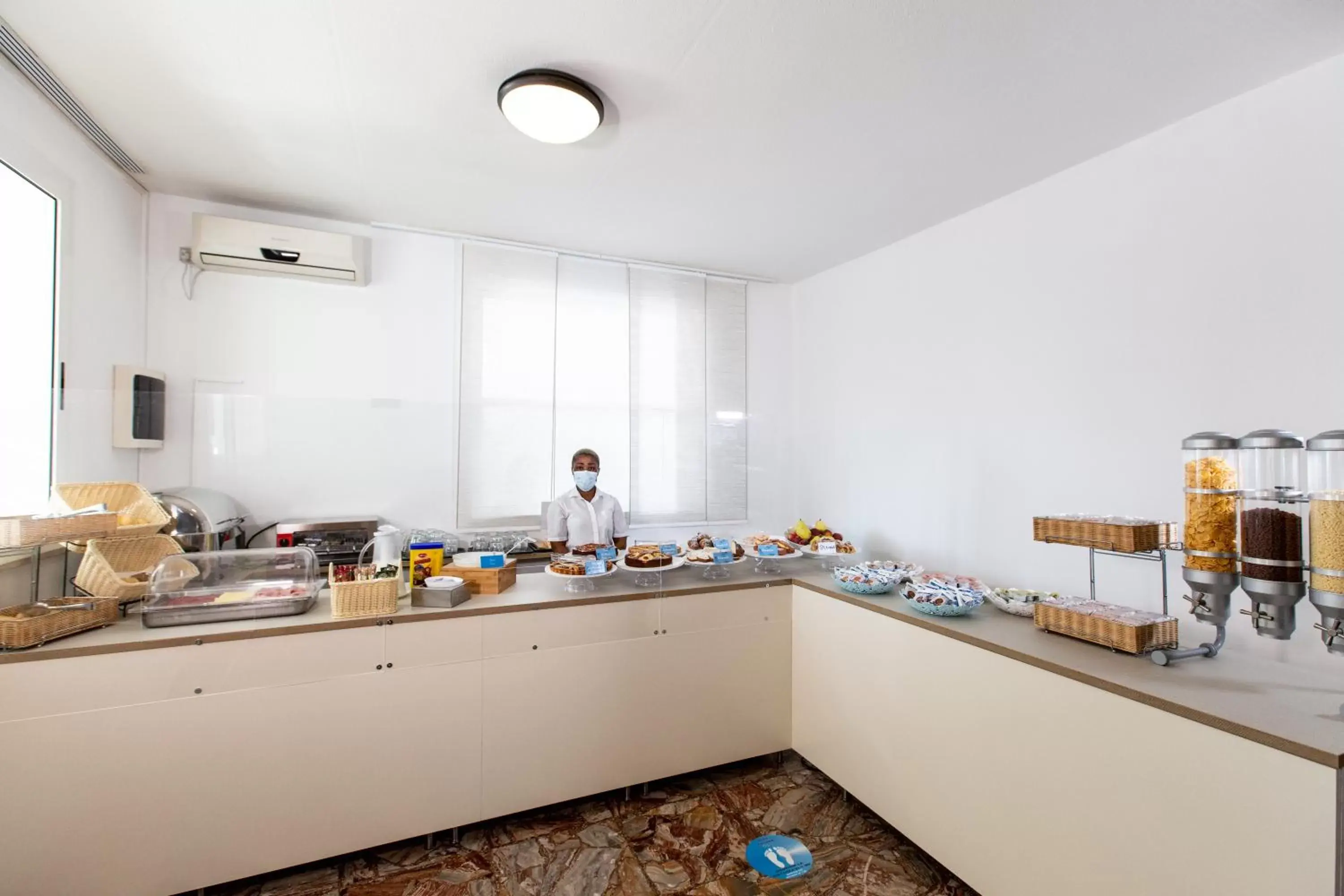 Breakfast, Kitchen/Kitchenette in Hotel Christian Ideale Per Famiglie