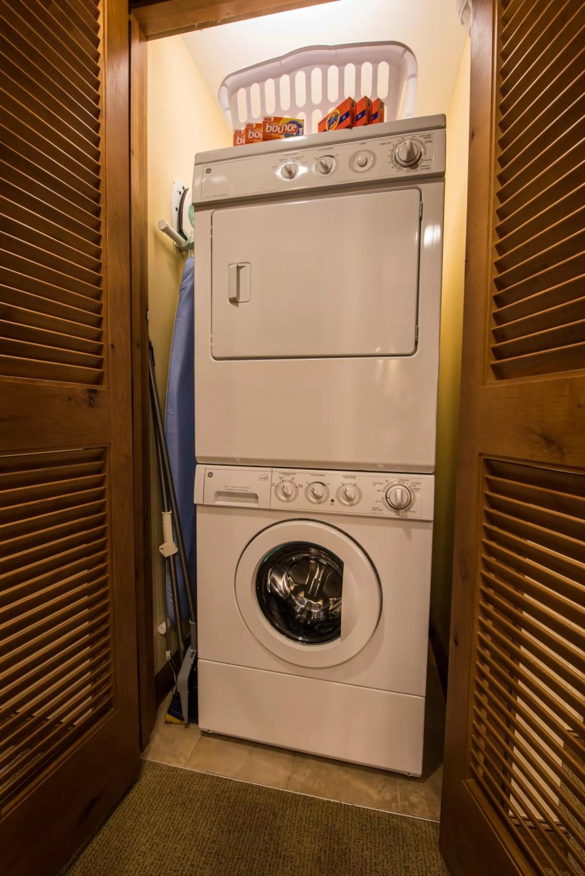 The Lodge at Mountaineer Square