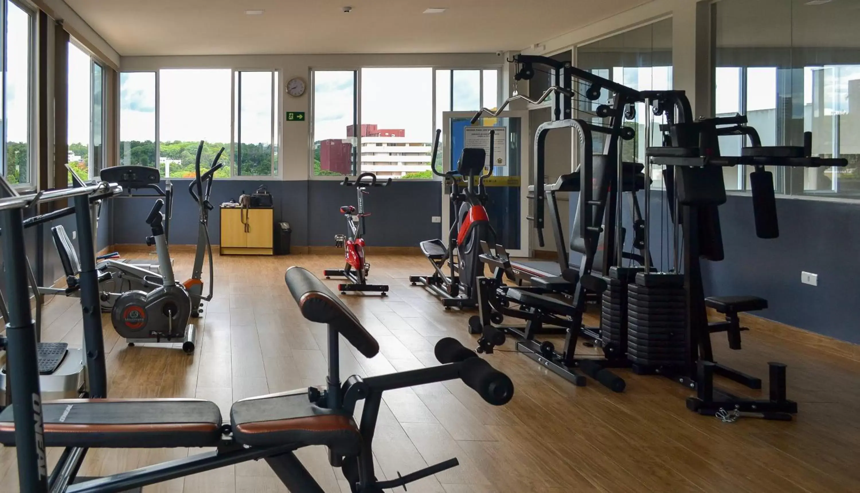 Fitness centre/facilities in Hotel Baviera Iguassu Fitness centre/facilities in Hotel Baviera Iguassu
