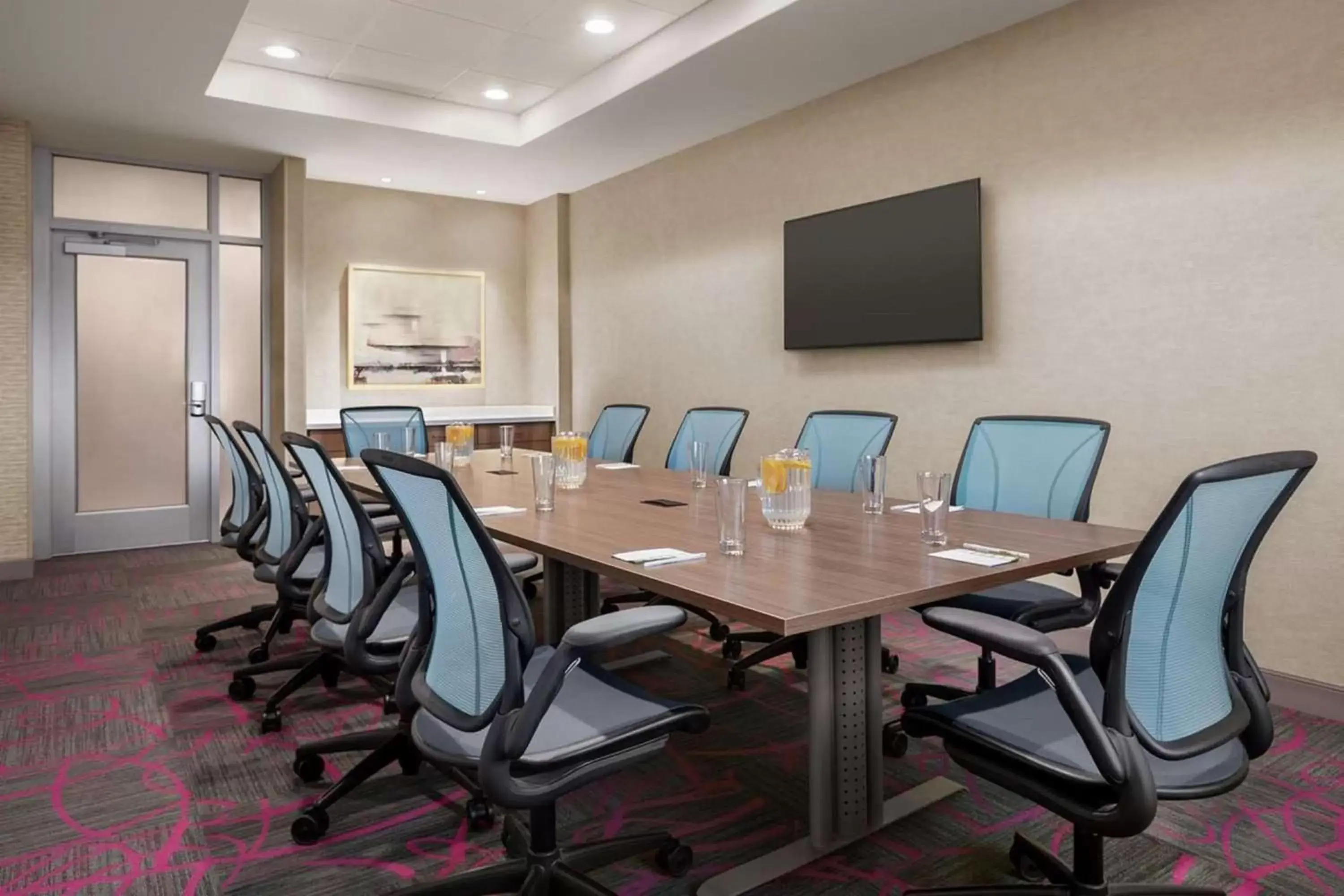 Meeting/conference room in Home2 Suites Troy, OH