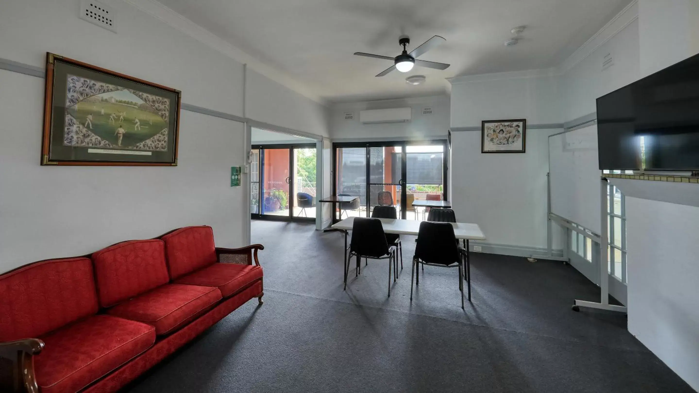 Seating Area in Broadway Hotel