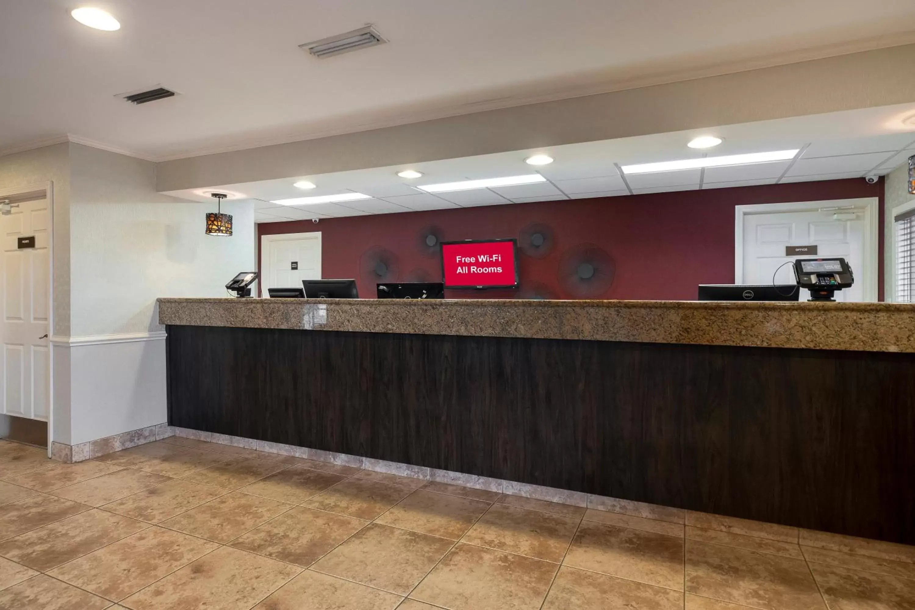 Lobby or reception, Lobby/Reception in Red Roof Inn Dothan