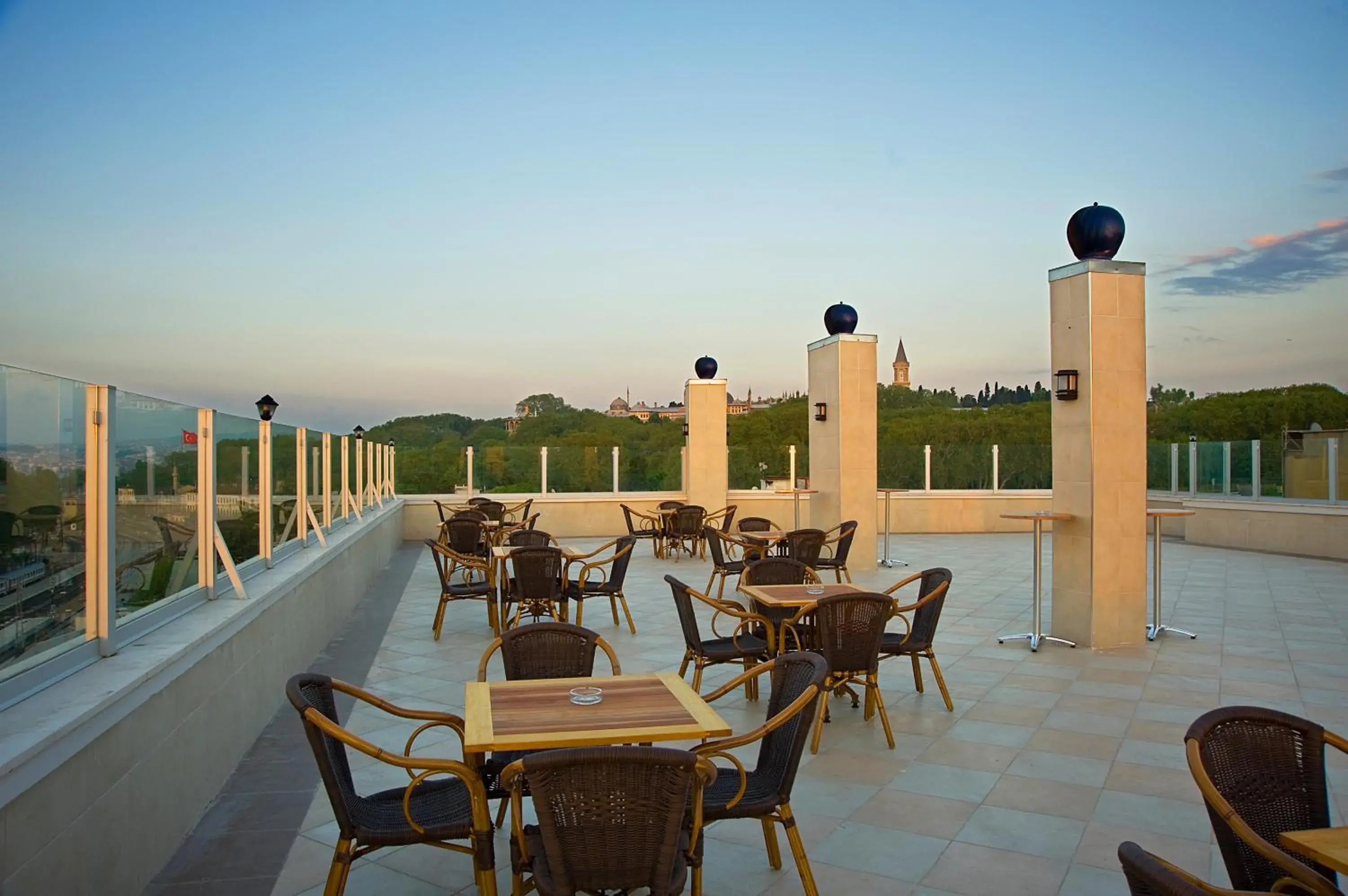 Balcony/Terrace, Restaurant/Places to Eat in Askoc Hotel & SPA