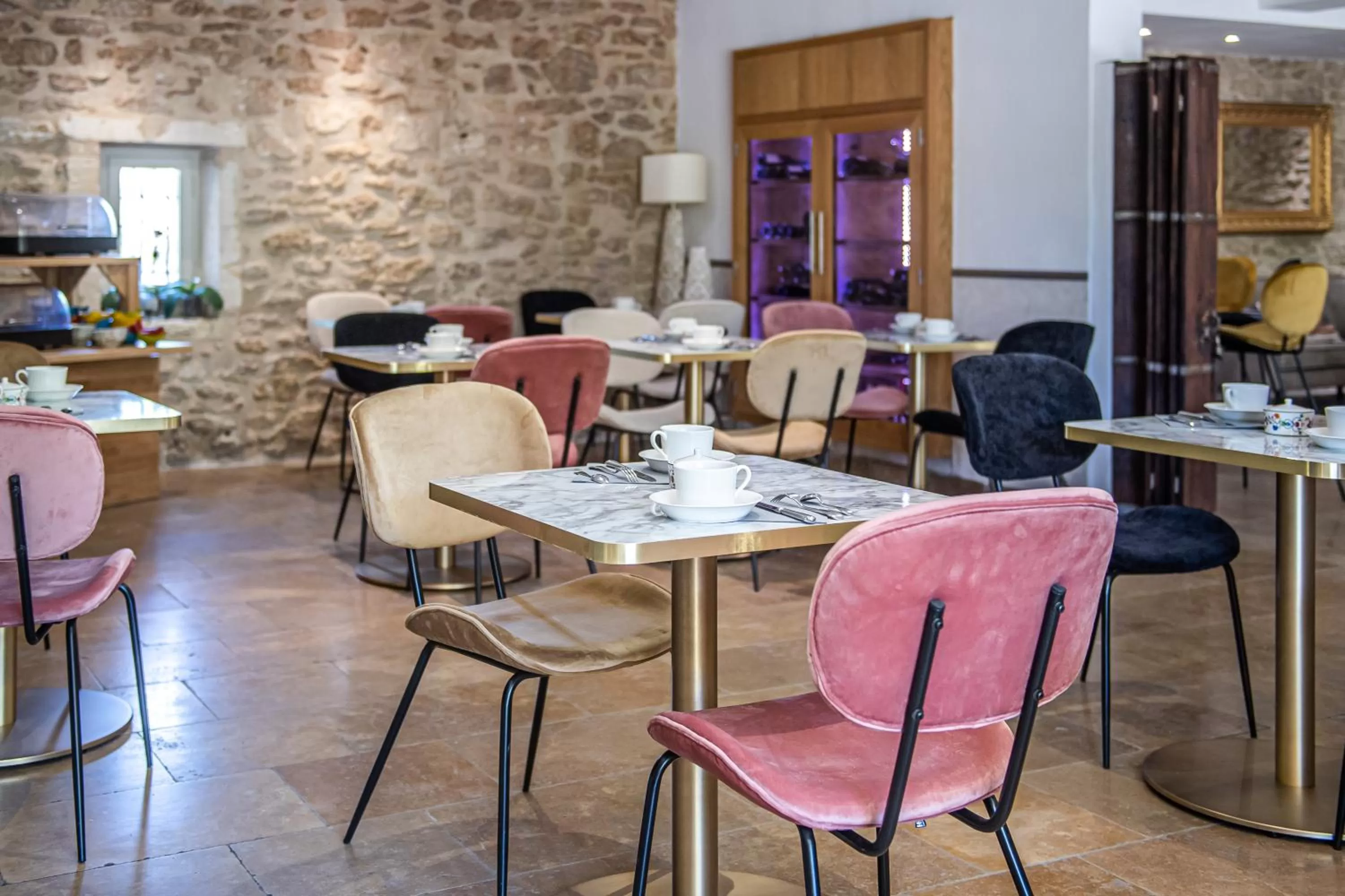 Meals in Hôtel Mas Valentine