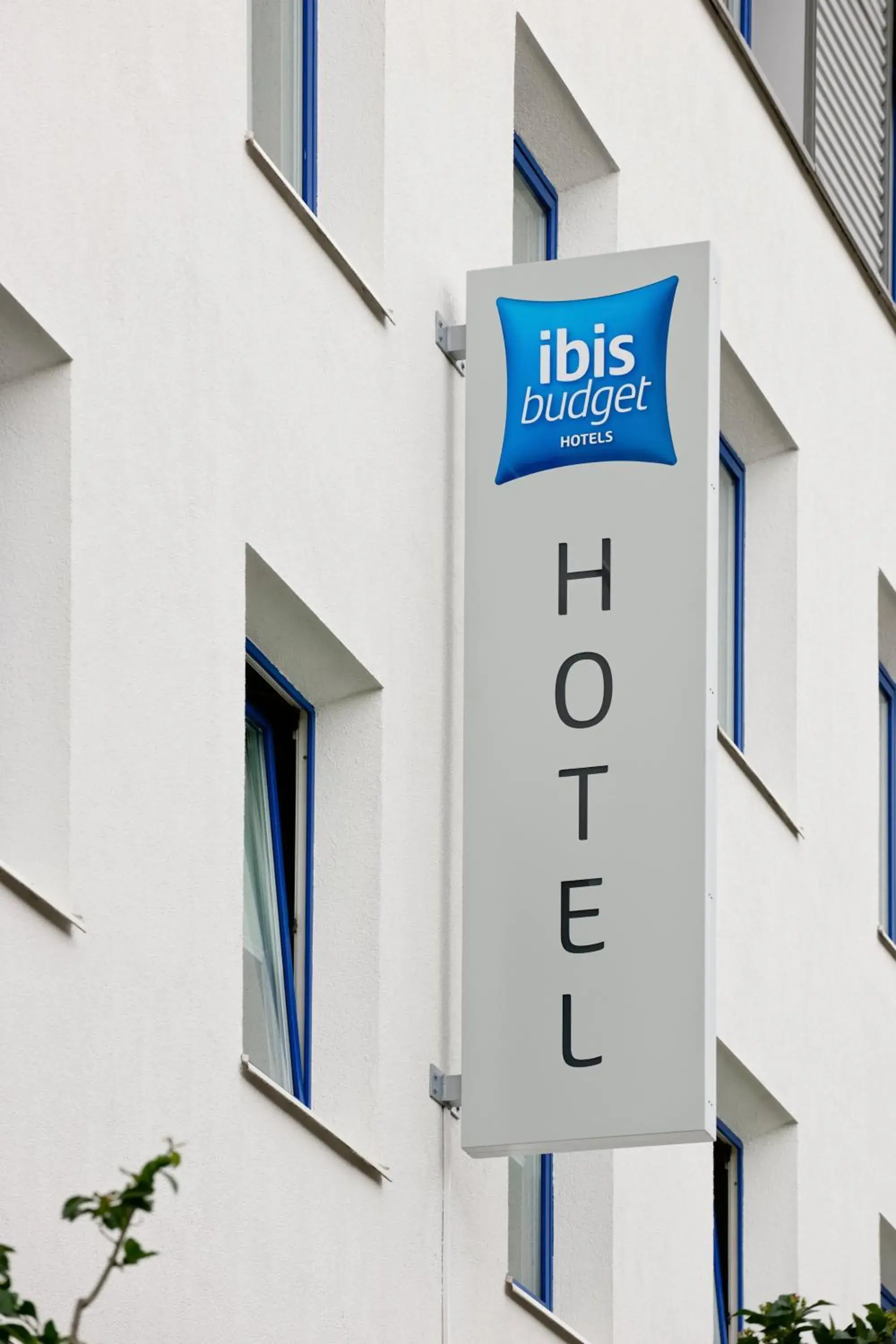 Facade/entrance in ibis budget Amboise