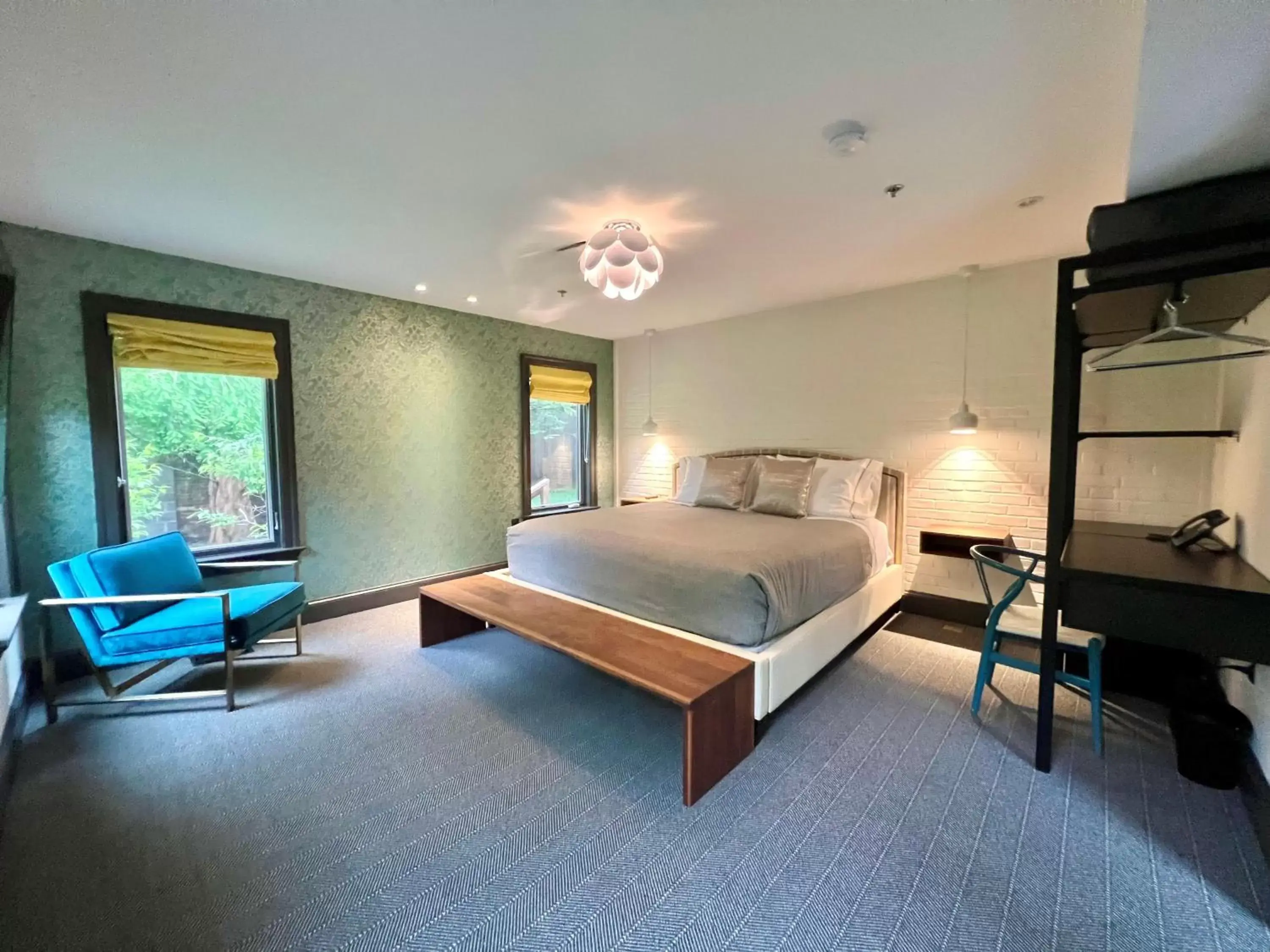 Bed in The Poppy Georgetown Guesthouse and Gardens Bed in The Poppy Georgetown Guesthouse and Gardens