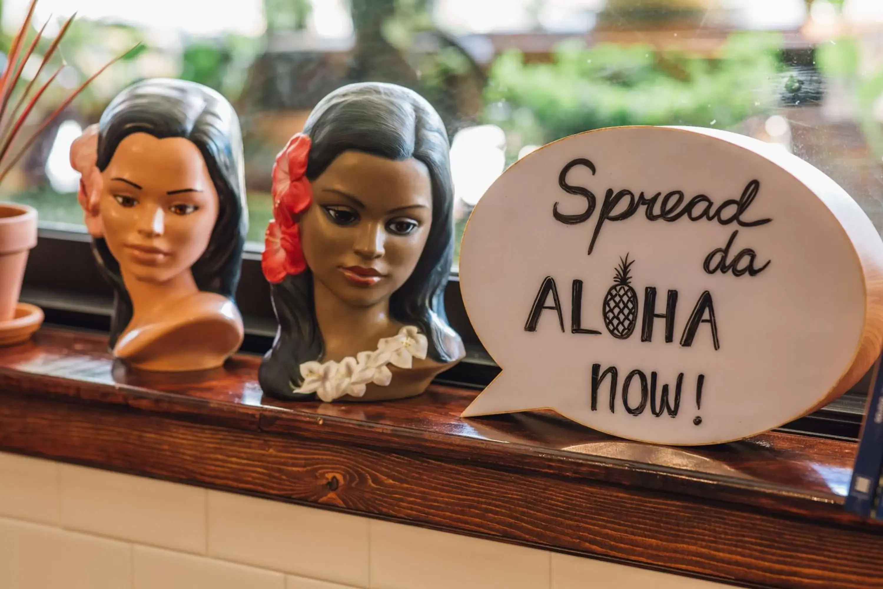 Restaurant/places to eat in OHANA Waikiki East by OUTRIGGER