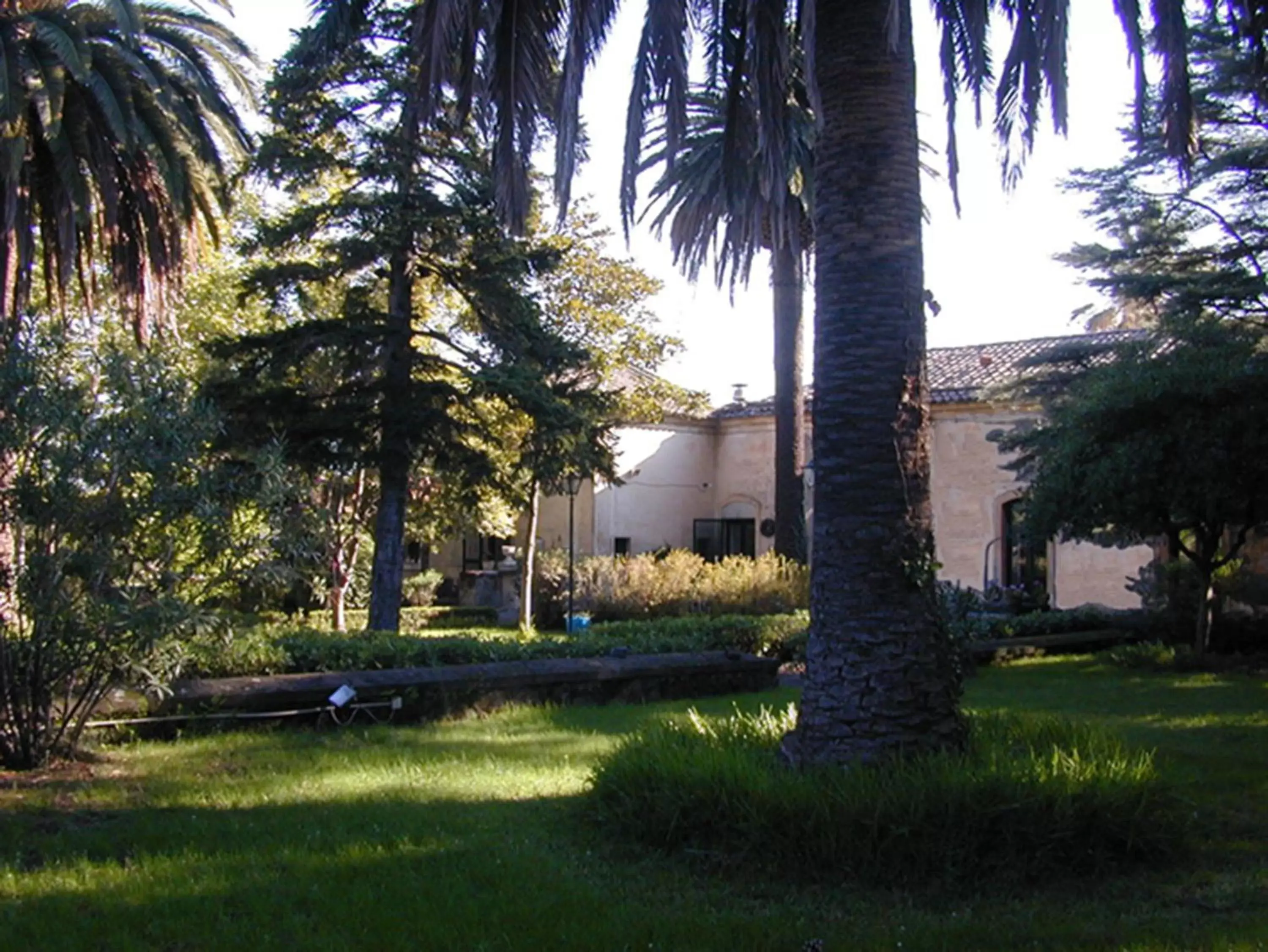 Facade/entrance, Property Building in Case Zuccaro