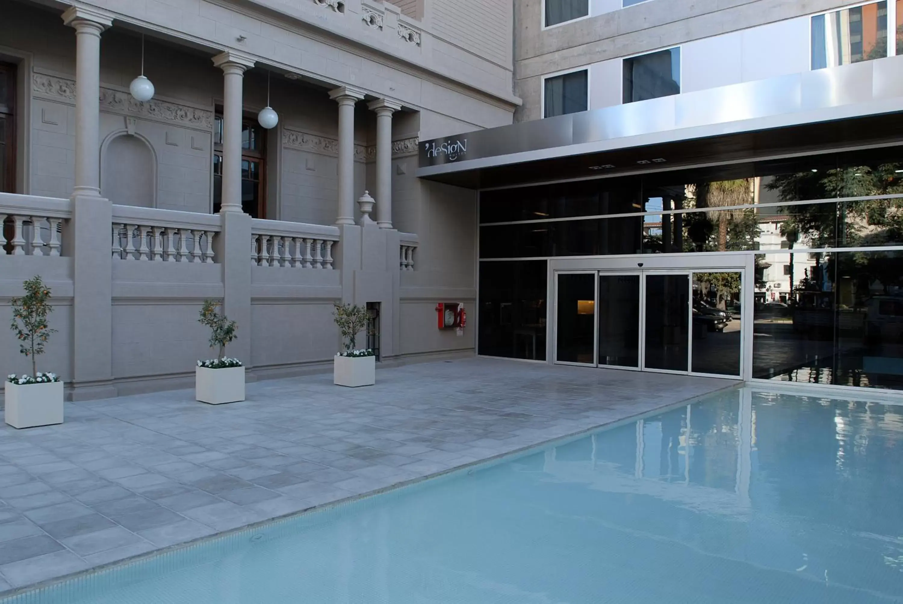 Property building, Swimming Pool in Design Suites Salta