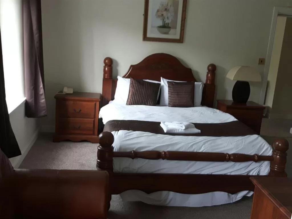 Standard Double Room in Wool Merchant Hotel HALIFAX