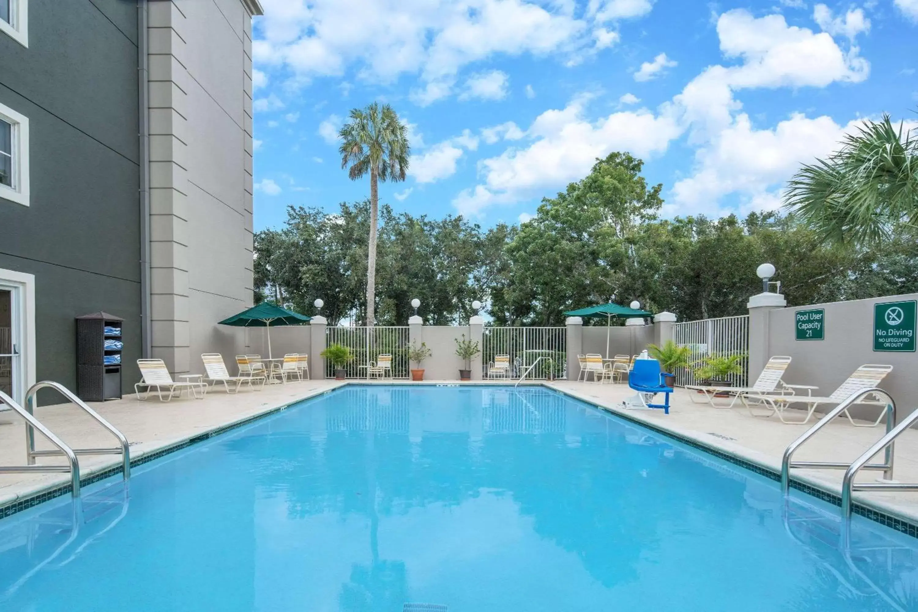 On site, Swimming Pool in La Quinta by Wyndham Naples East (I-75)