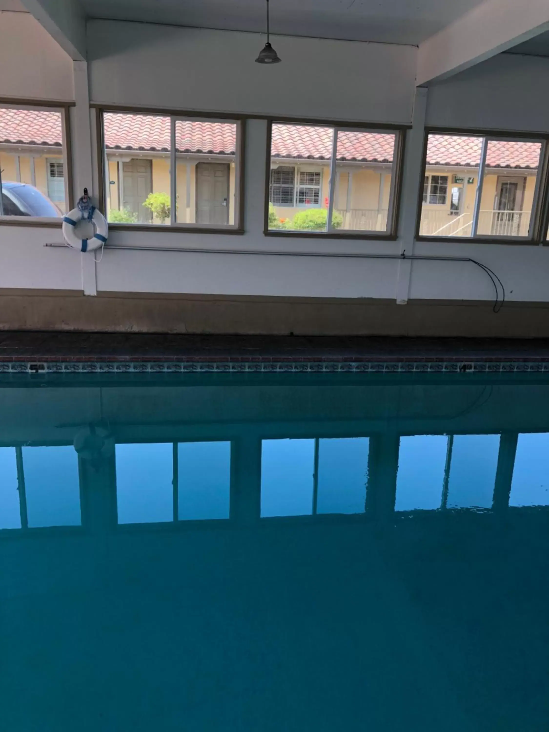 Swimming Pool in El Castell Motel