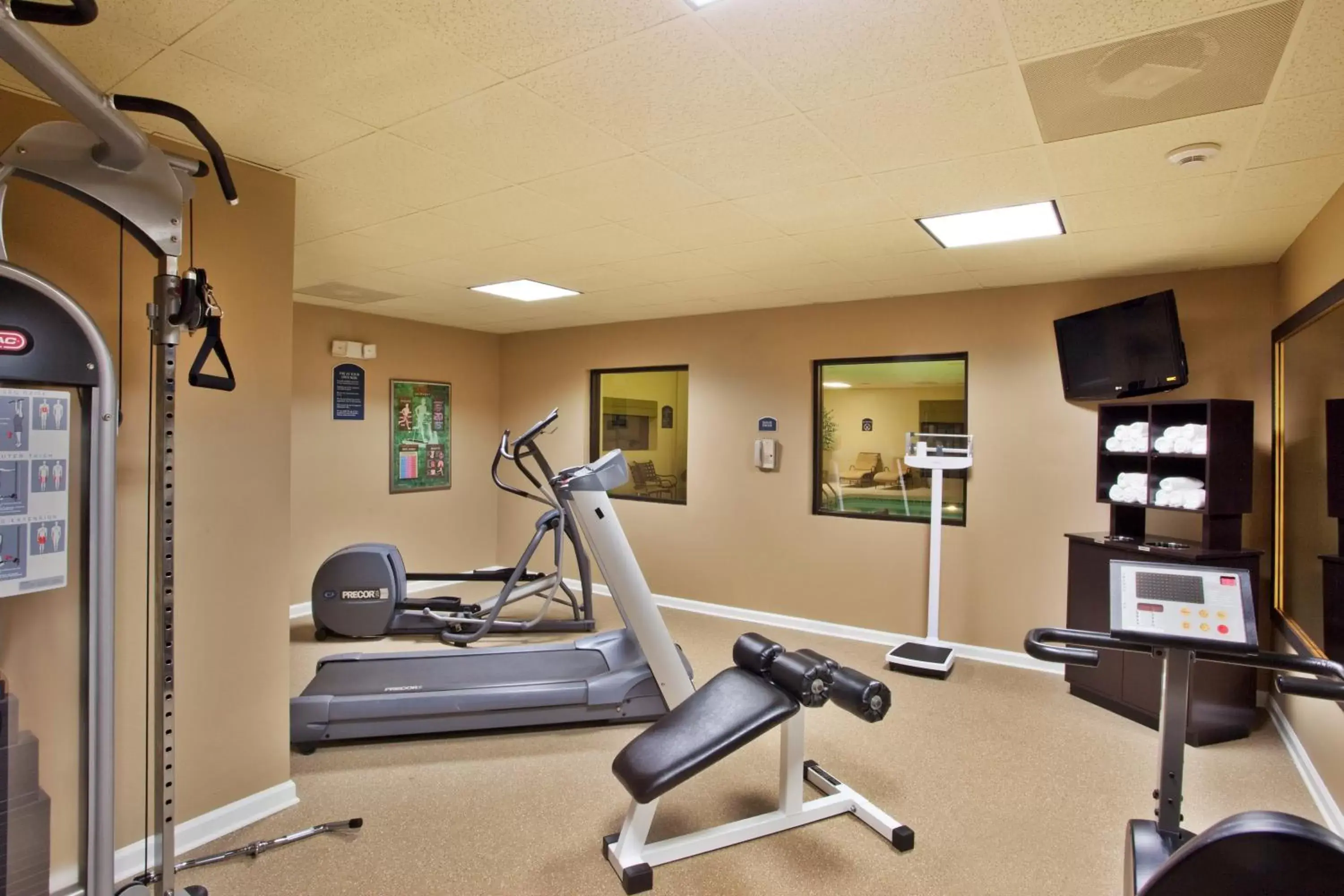 Fitness centre/facilities, Fitness Center/Facilities in Holiday Inn Express Hotel & Suites - Atlanta/Emory University Area, an IHG Hotel