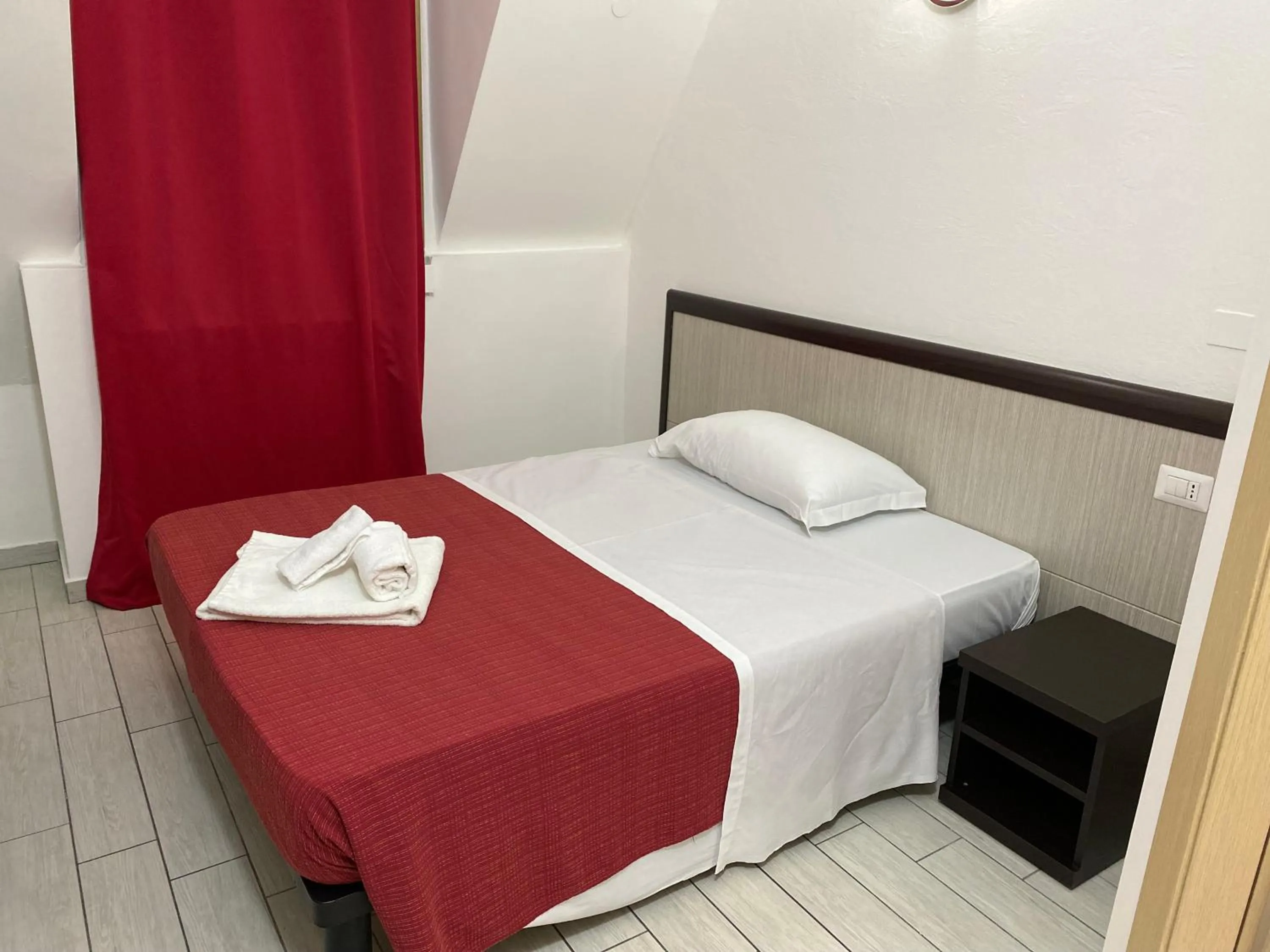 Bedroom, Bed in HOTEL Poma