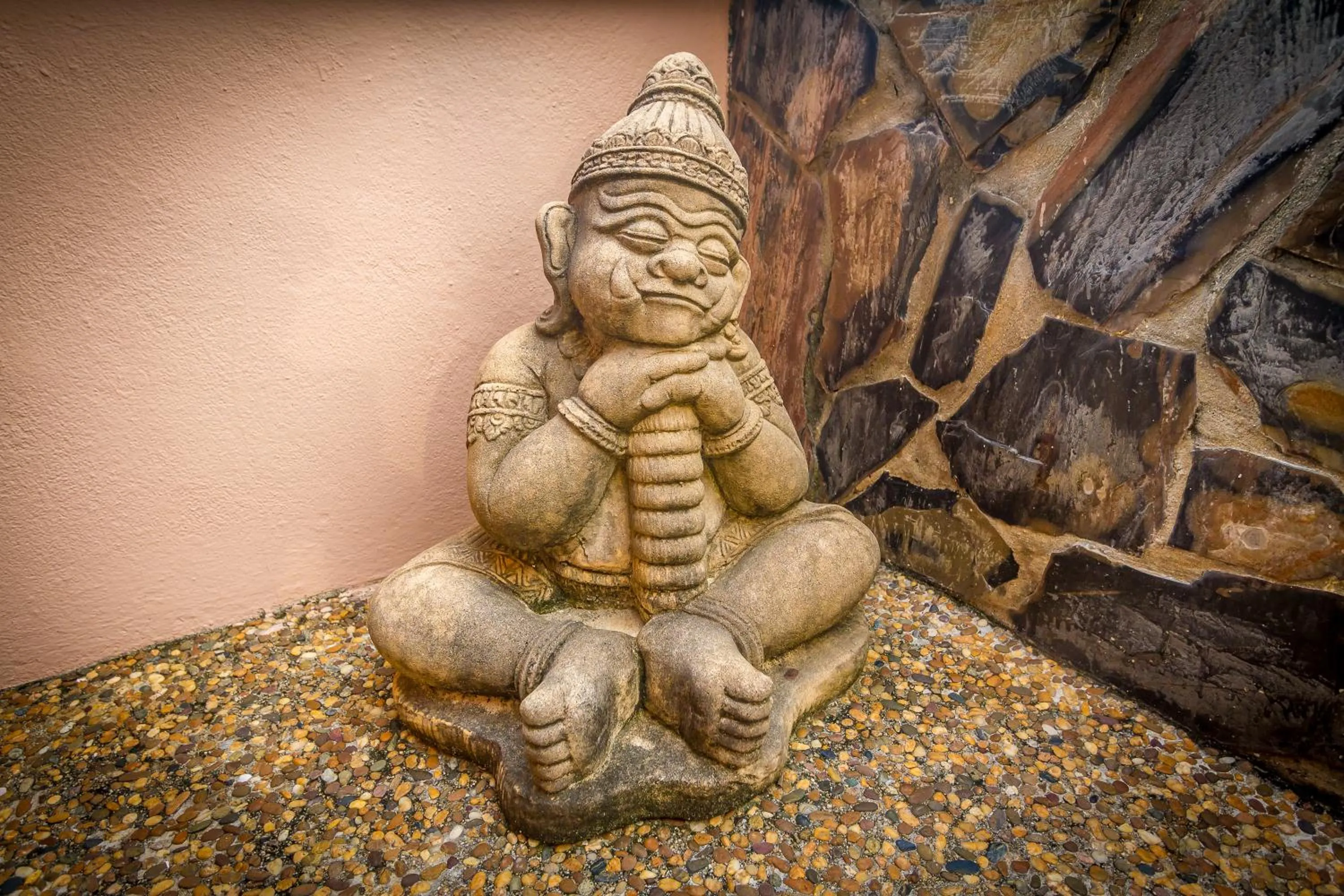 Decorative detail in Laguna Beach Club Resort