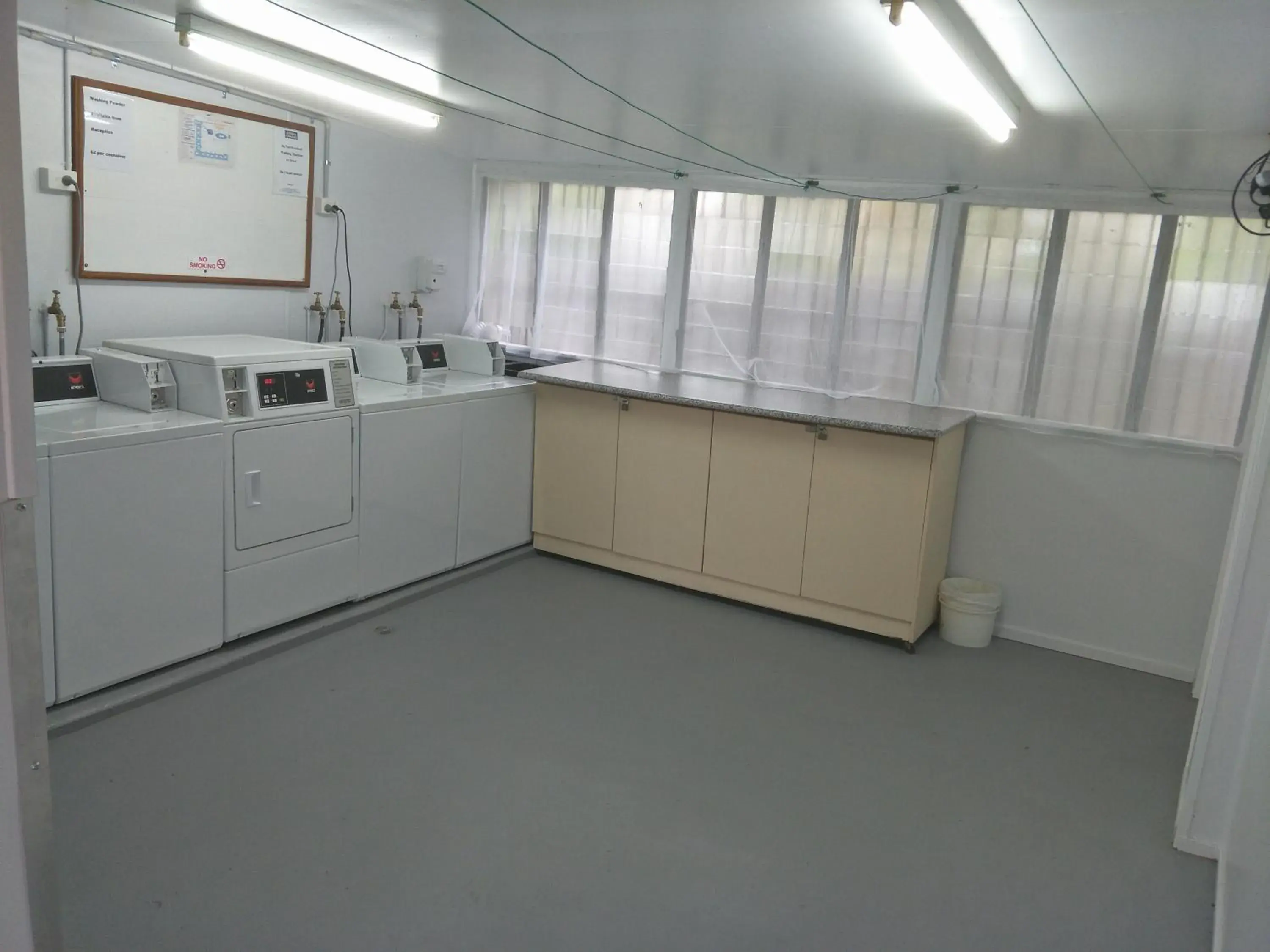 Property building in Arkana Motel Property building in Arkana Motel