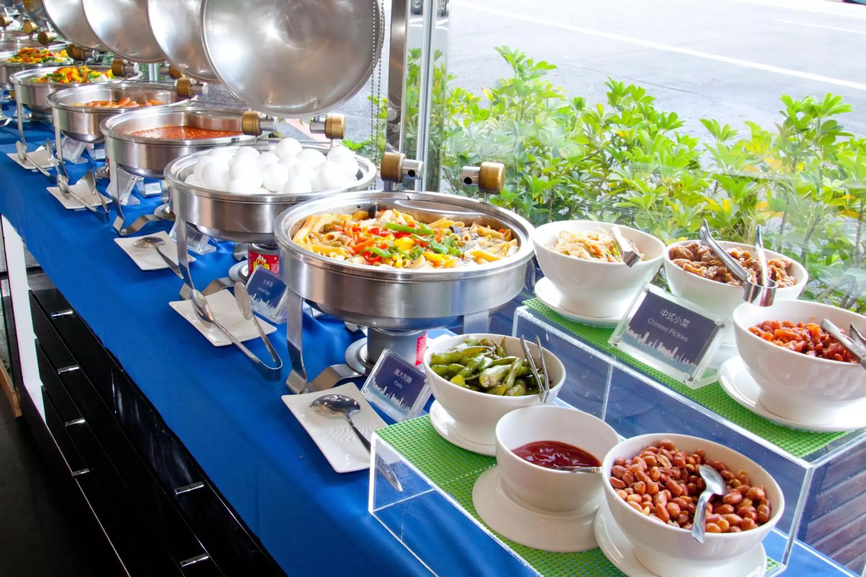 Breakfast in Holiday Inn Express Taoyuan, an IHG Hotel