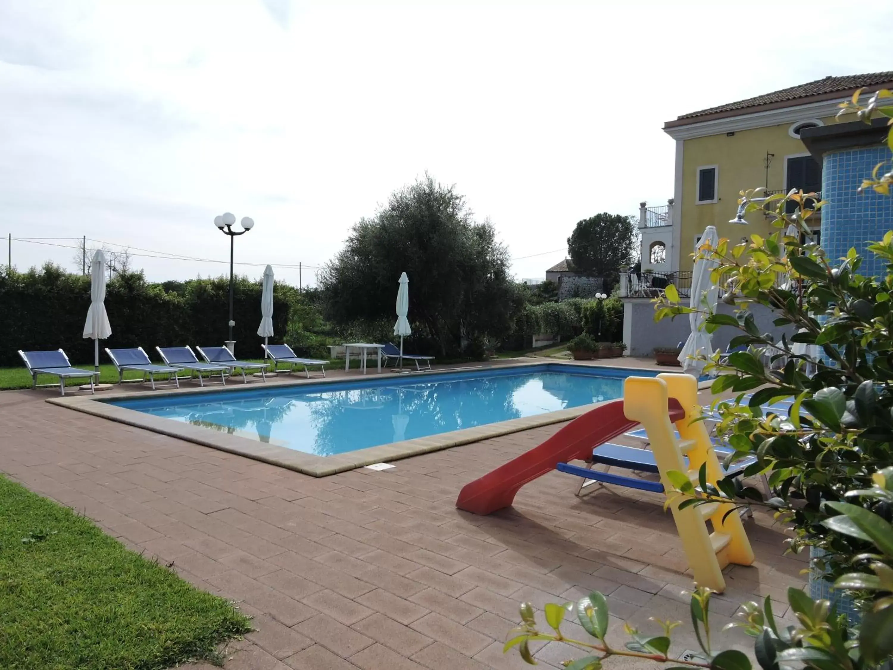 Property building, Swimming Pool in Villa Sciare Modò
