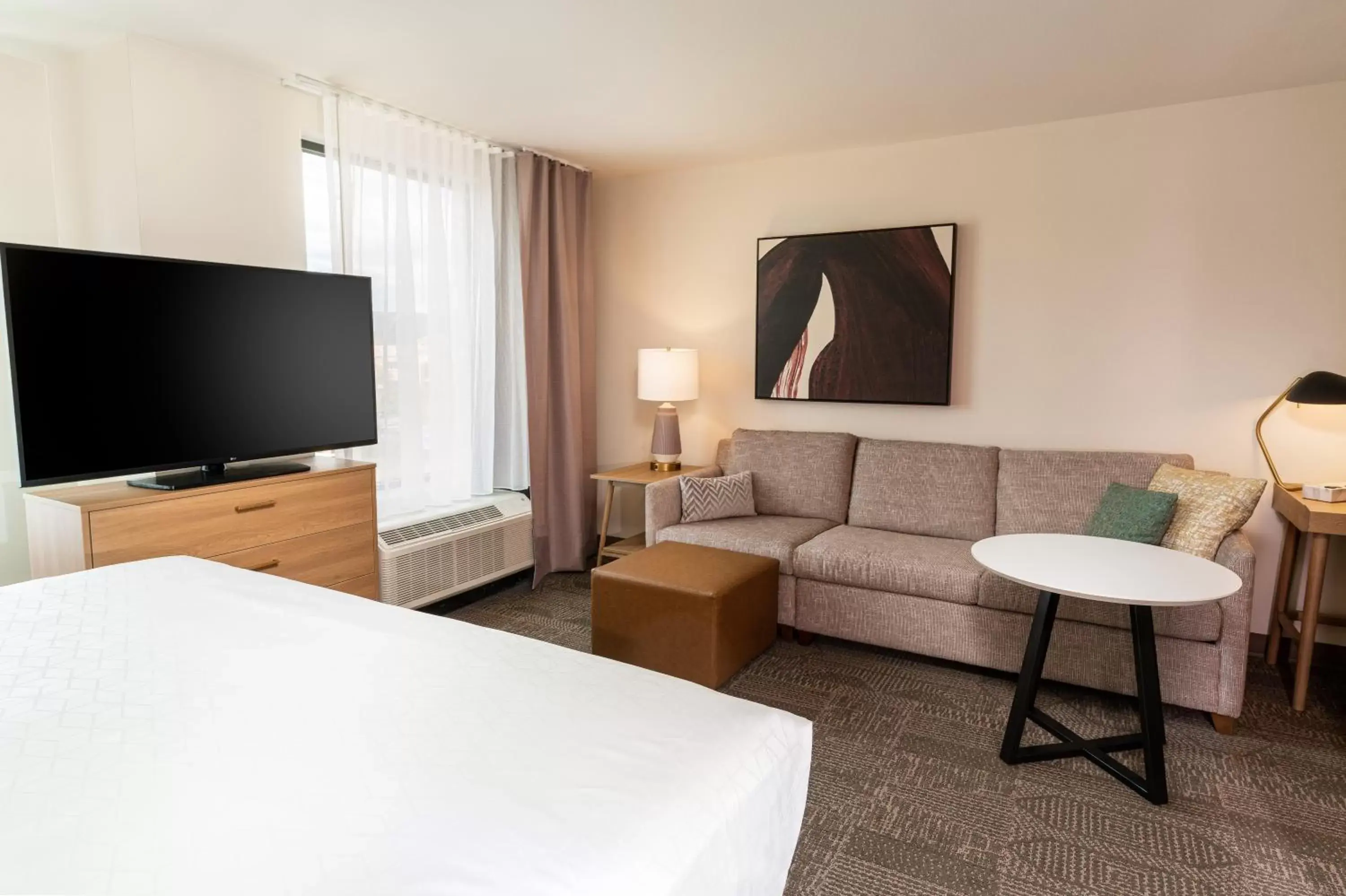 TV/Entertainment Center in Staybridge Suites - Temecula - Wine Country, an IHG Hotel