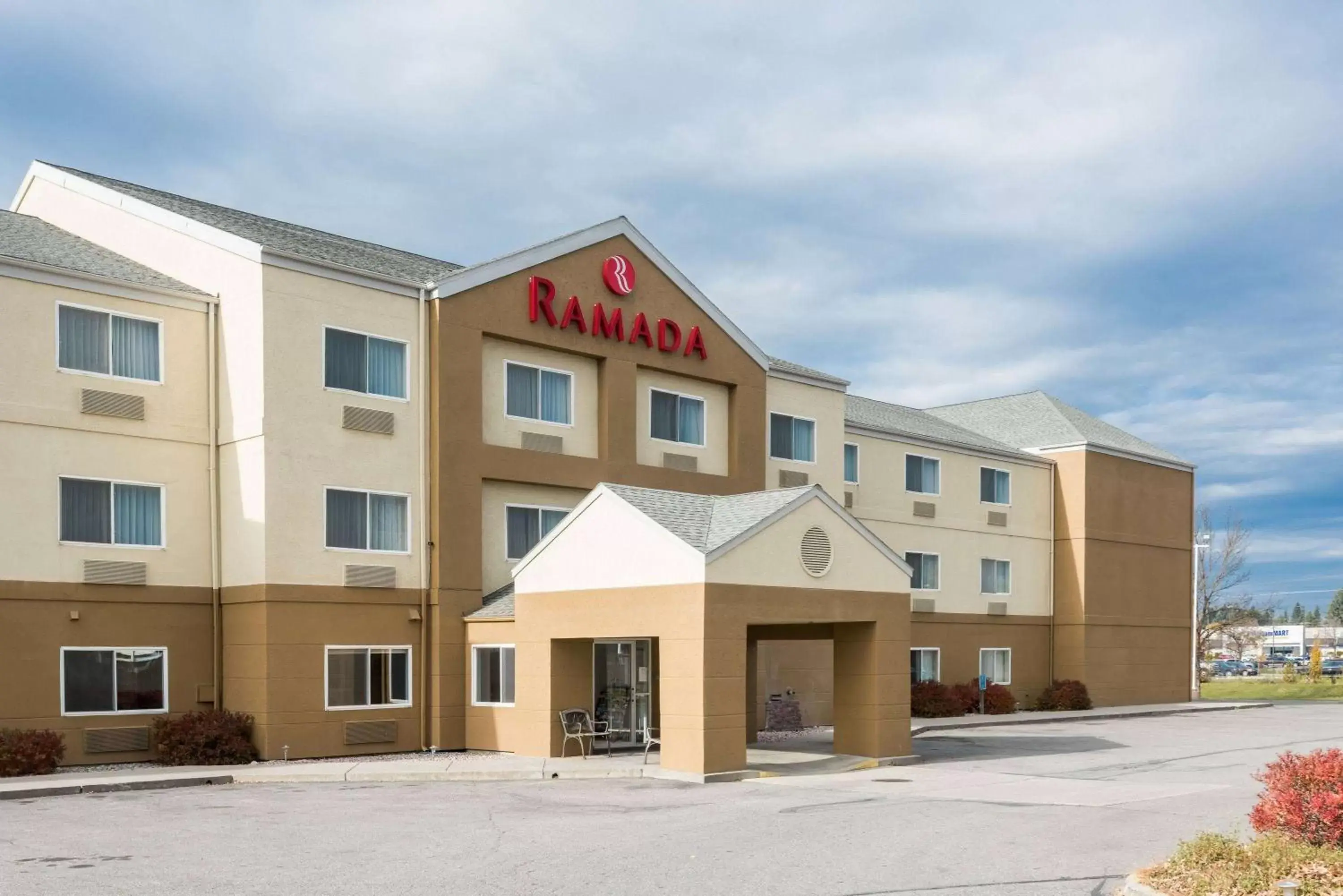 Property building in Ramada by Wyndham Coeur d'Alene