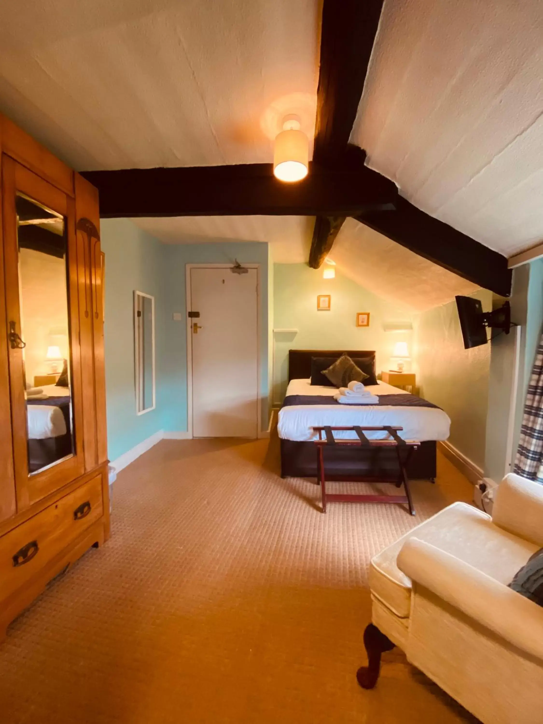 Single Room - single occupancy in Kings Head Hotel Single Room - single occupancy in Kings Head Hotel