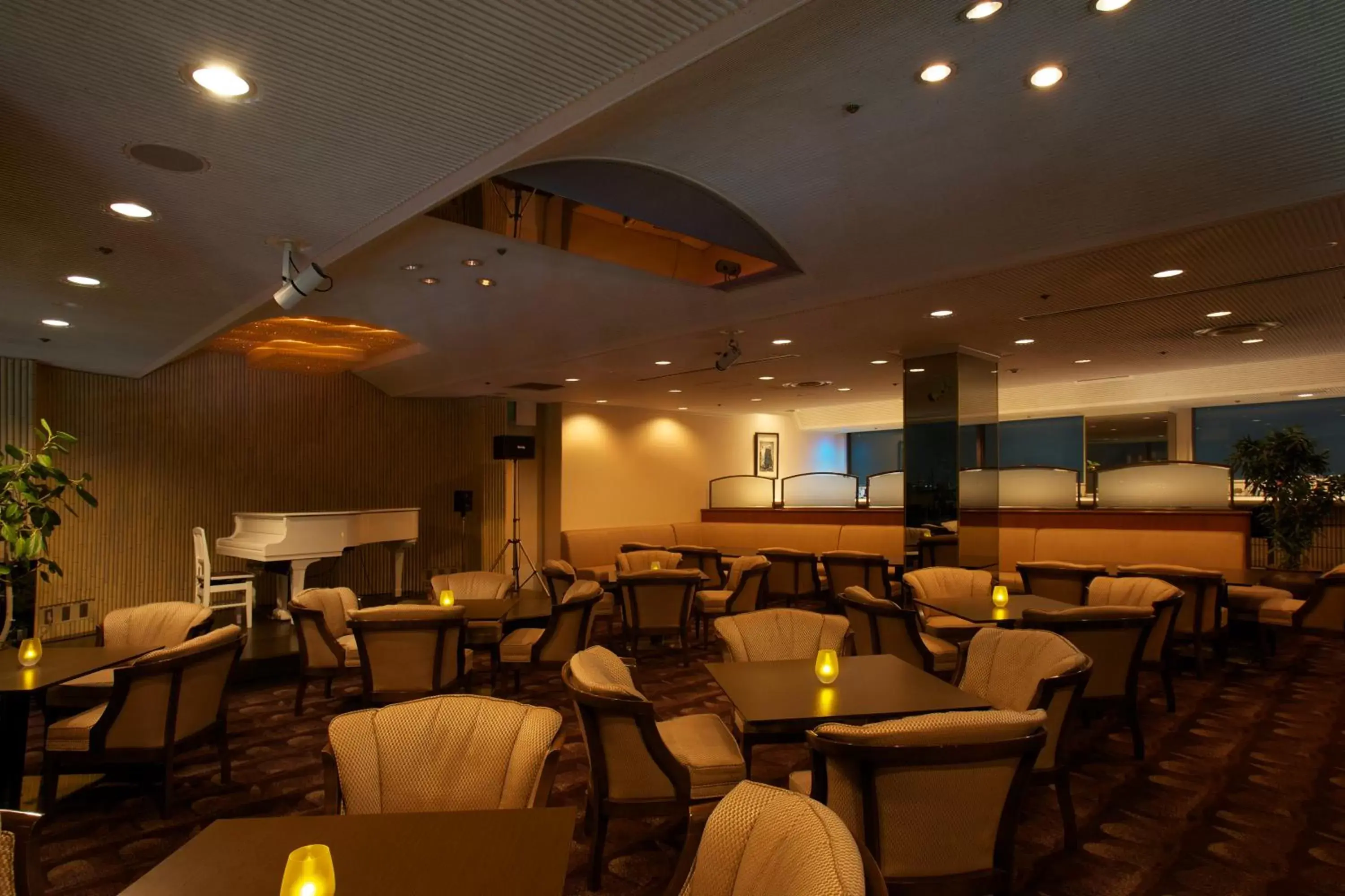 Lobby or reception, Restaurant/Places to Eat in Hotel Agora Osaka Moriguchi