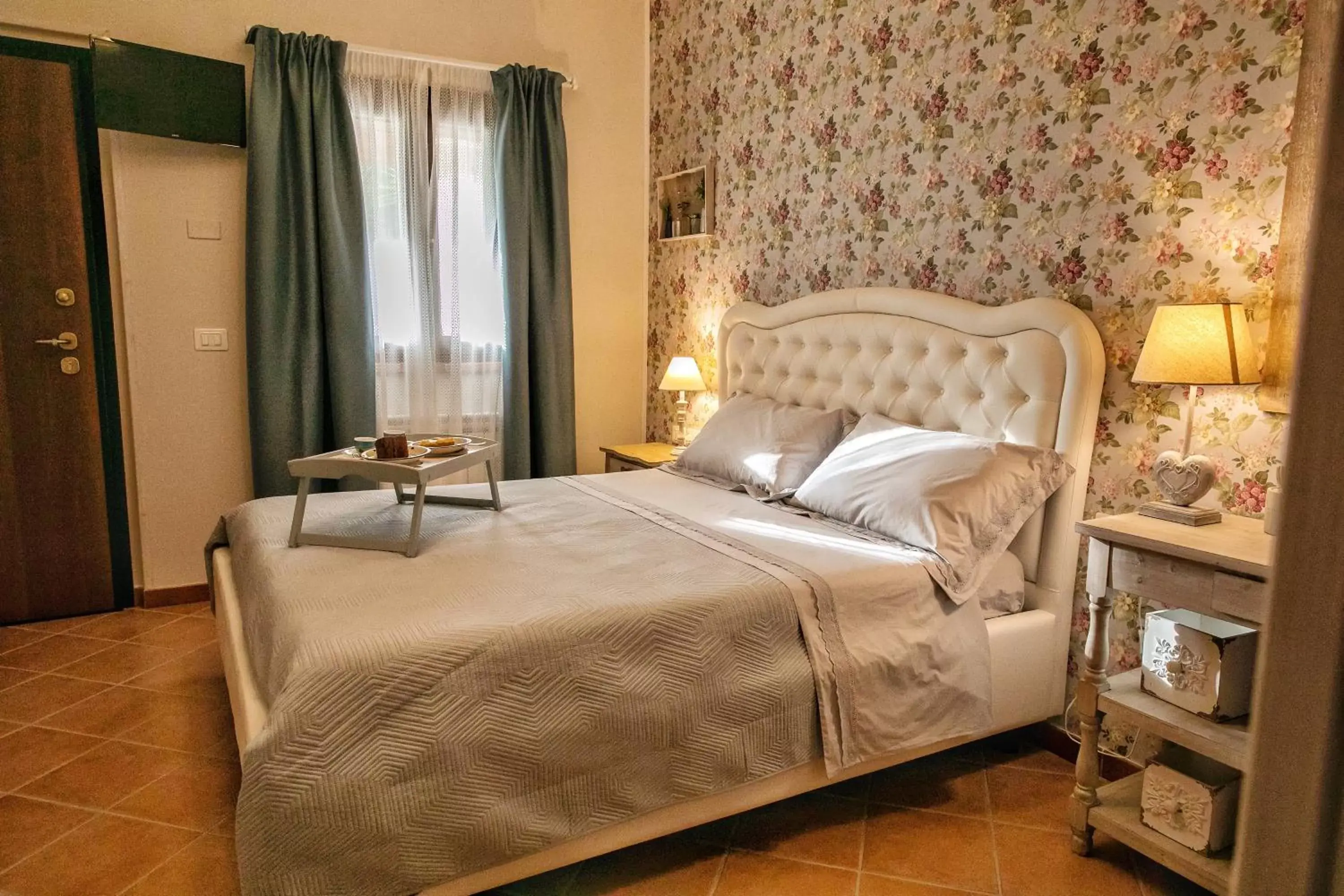 Bed in Il Mandorlo Fiorito bed and breakfast