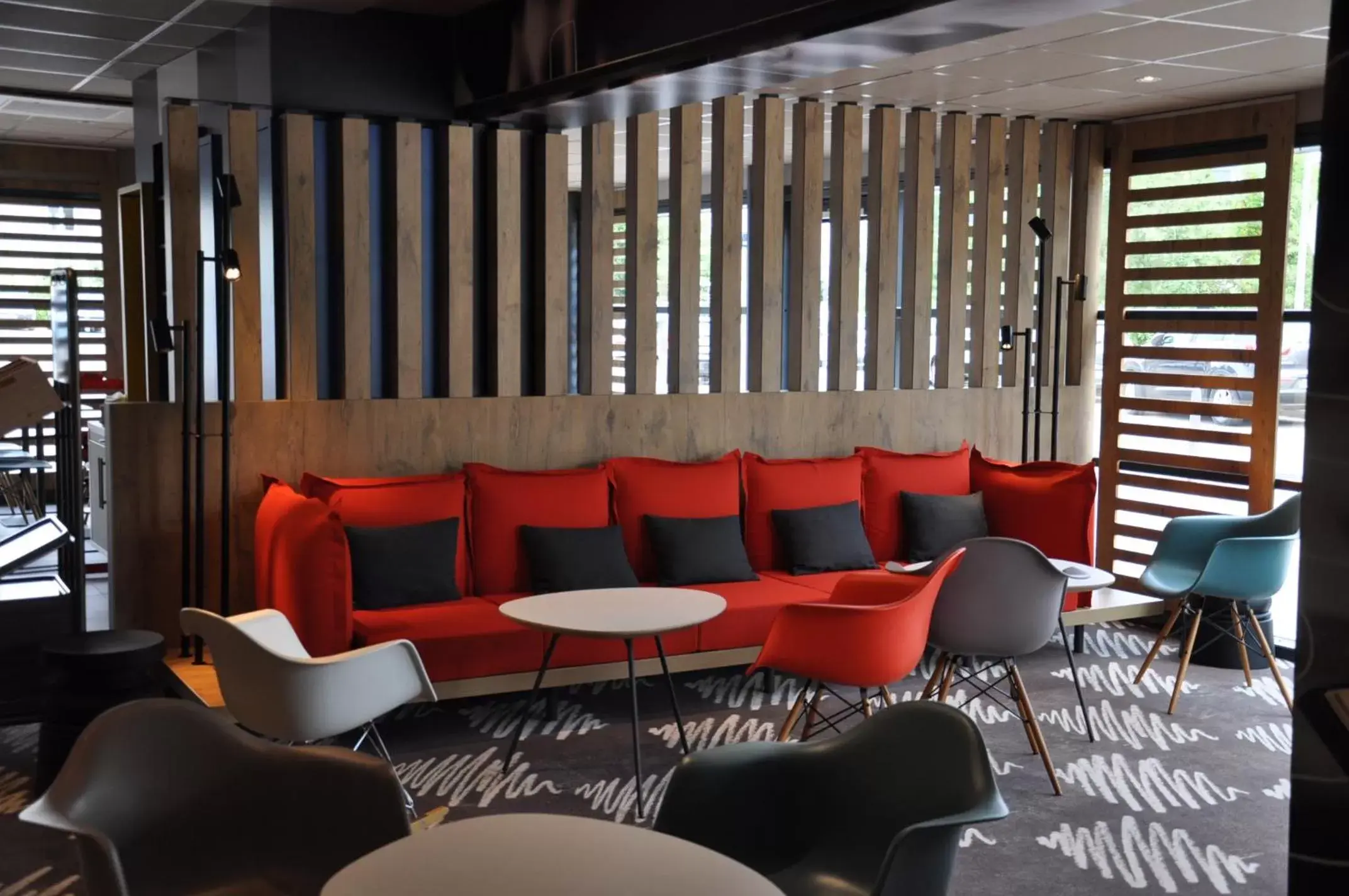 Lounge/Bar in ibis Troyes Centre