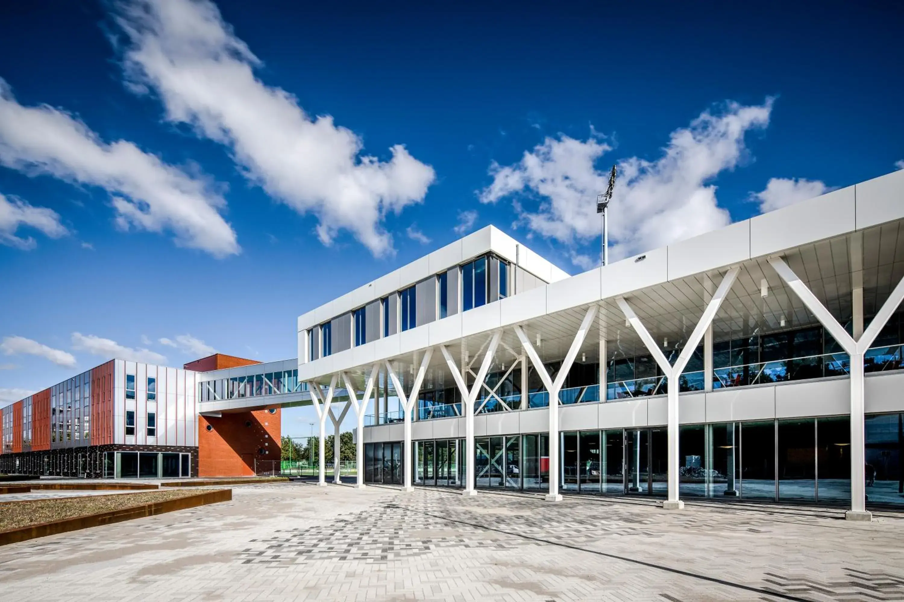 Facade/entrance, Property Building in Fletcher Hotel-Restaurant Oss