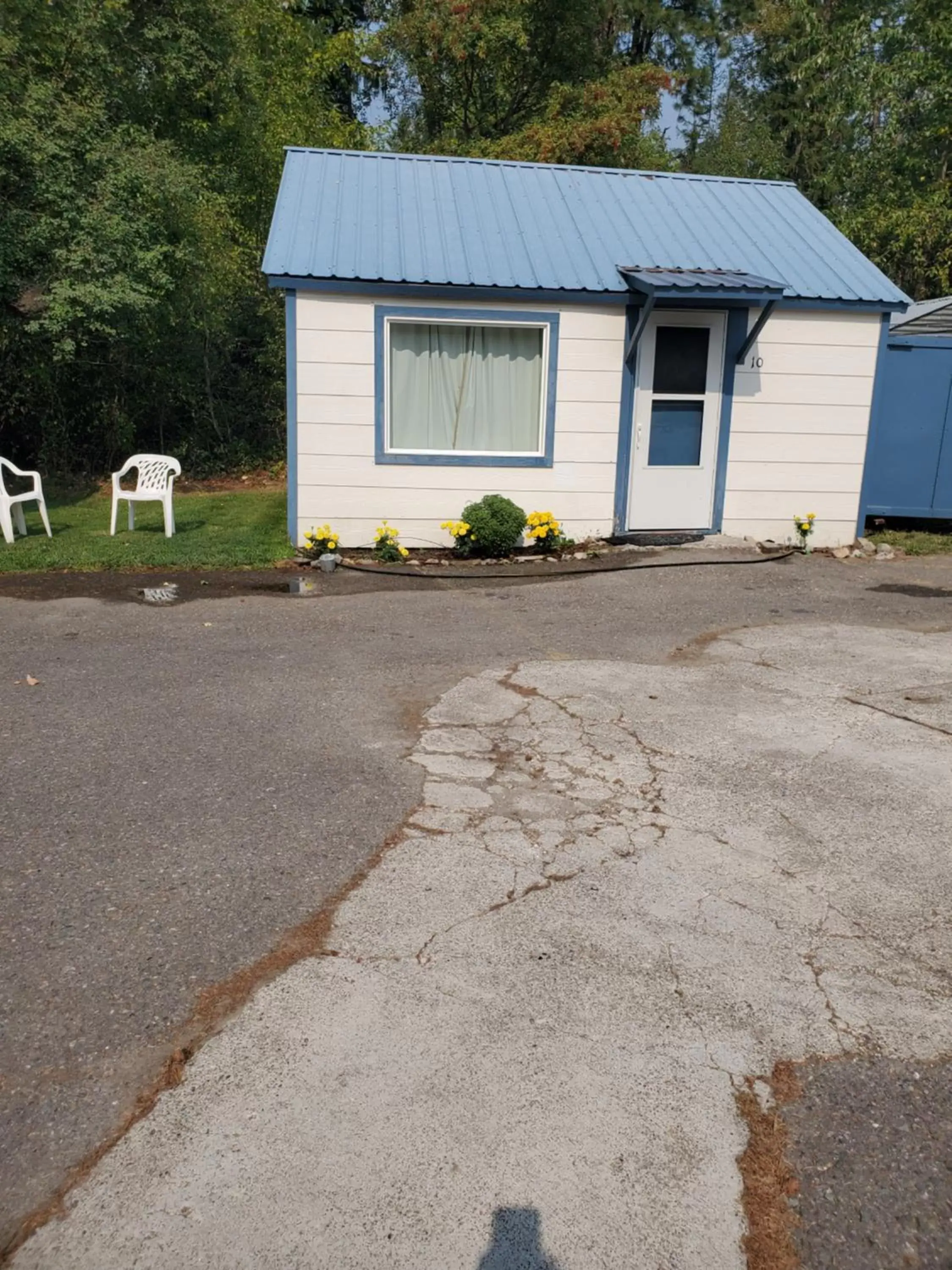 Property Building in Little River Motel Saint Regis