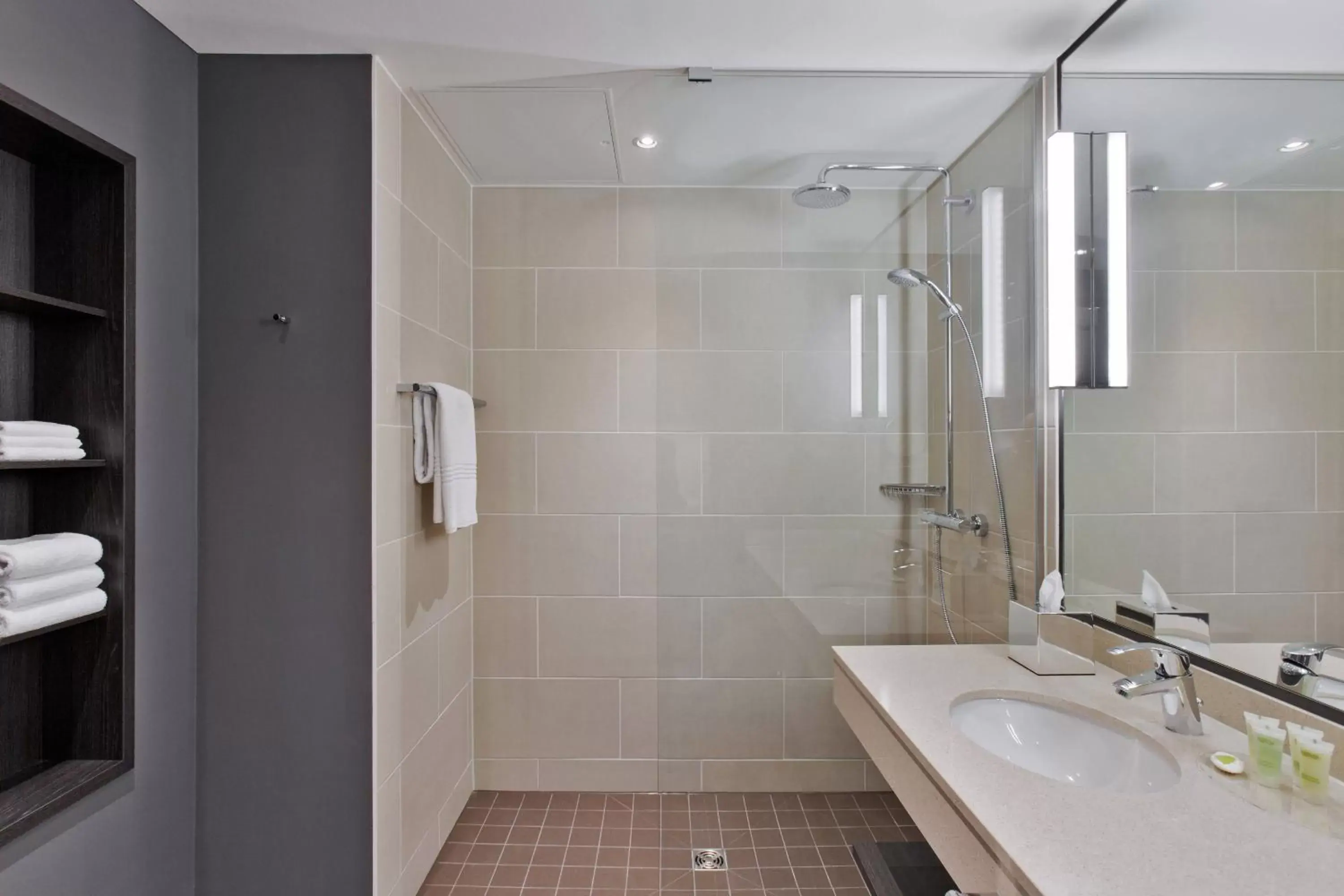 Bathroom in Residence Inn by Marriott Frankfurt City Center