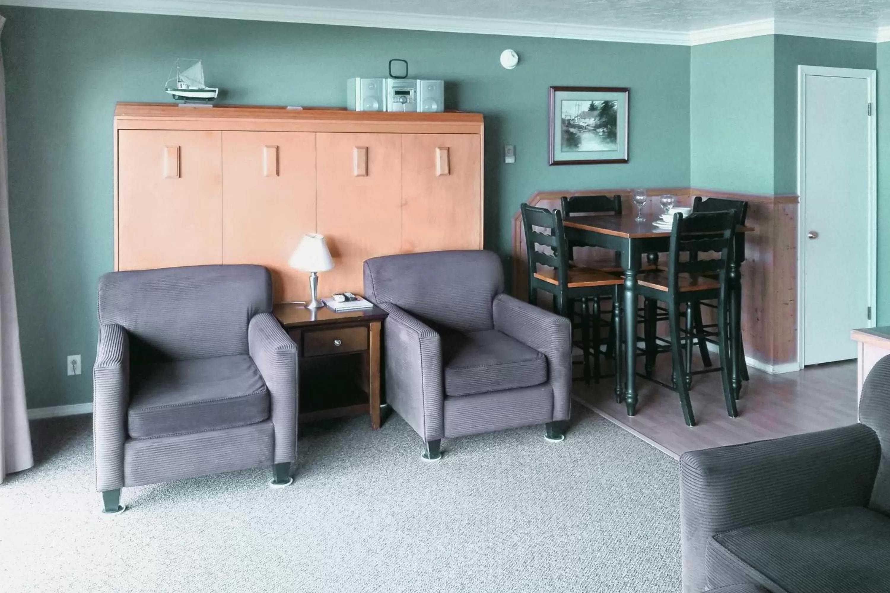 Living room, Seating Area in Ocean Terrace Condominiums