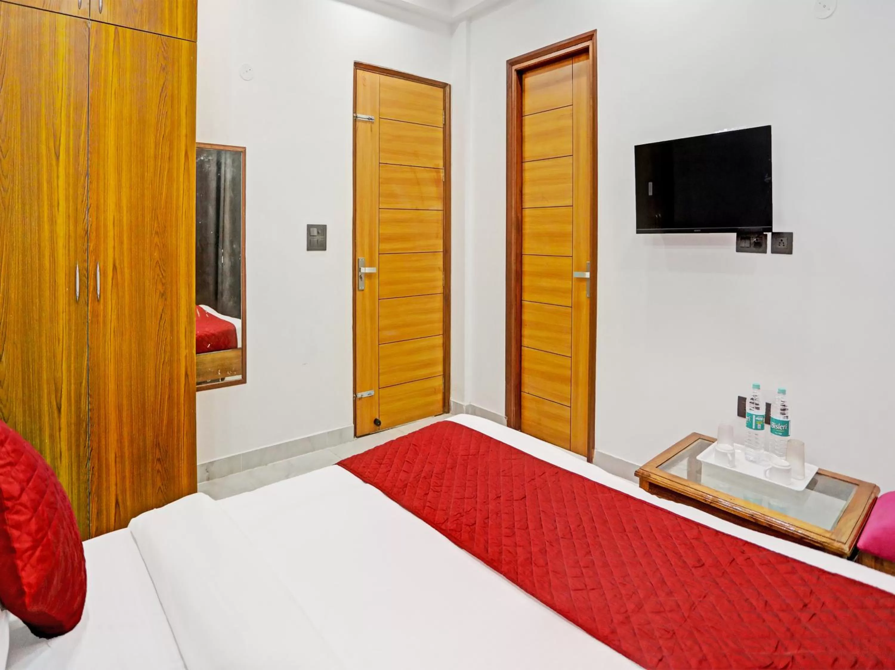 Bedroom, Bed in Hotel Golden Admire - Couple Friendly Hotel Noida Sector - 56