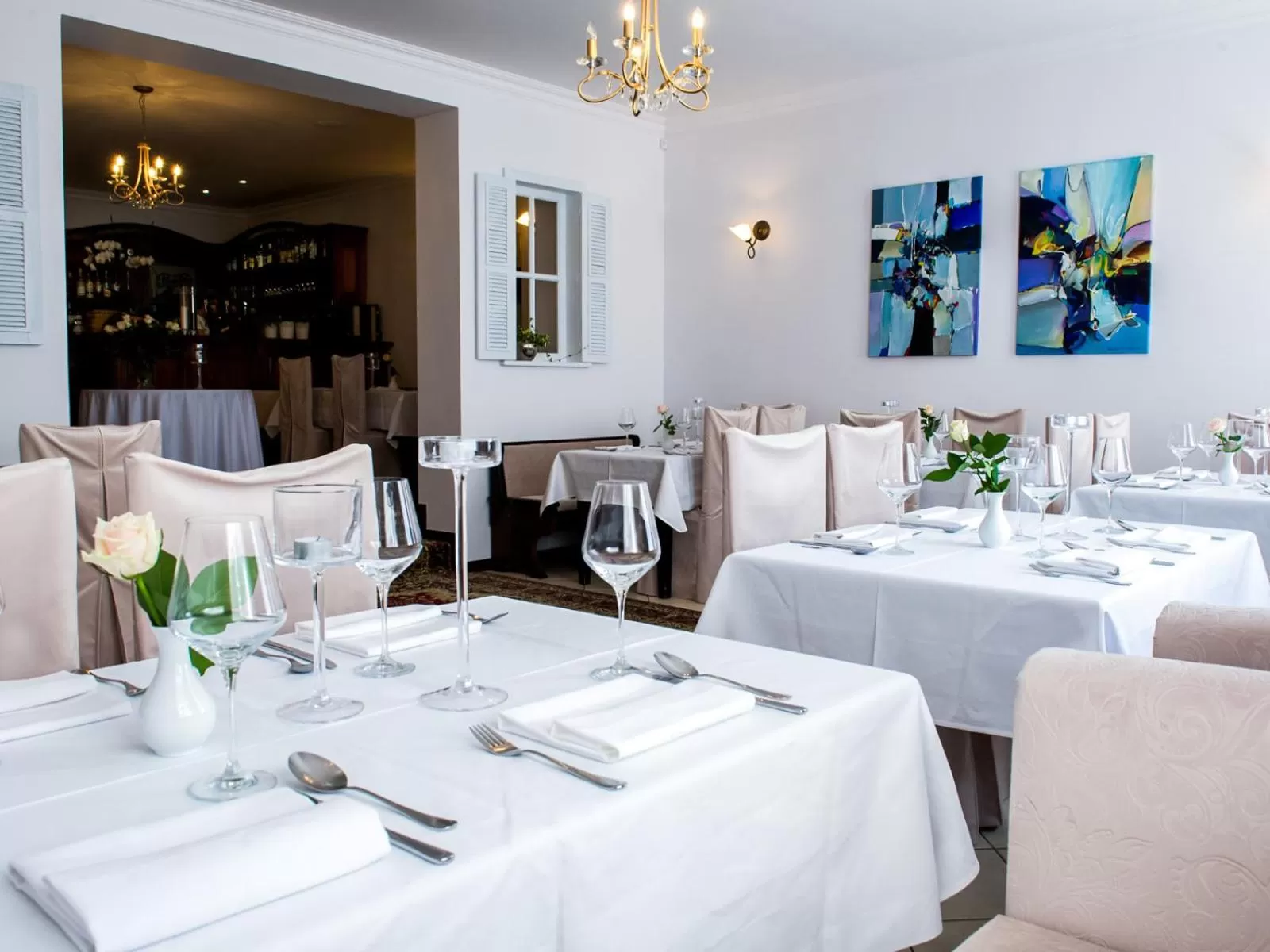 Restaurant/places to eat in Hotel Koloseum