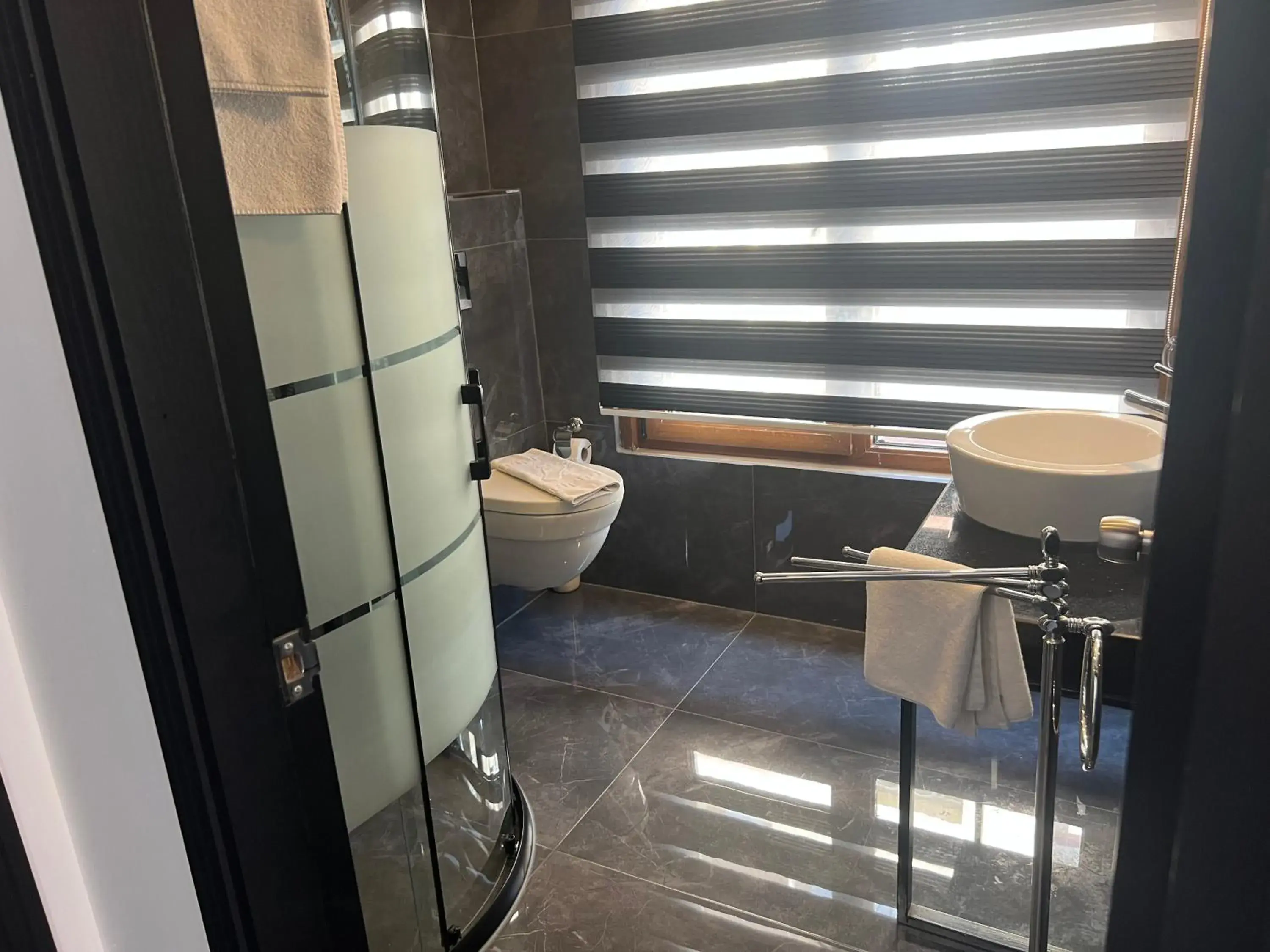 Bathroom in Seven Dreams Hotel