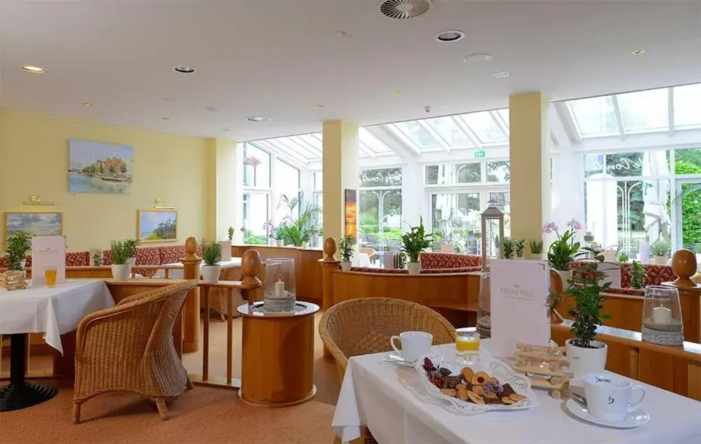 Restaurant/Places to Eat in Seehotel Grossherzog von Mecklenburg