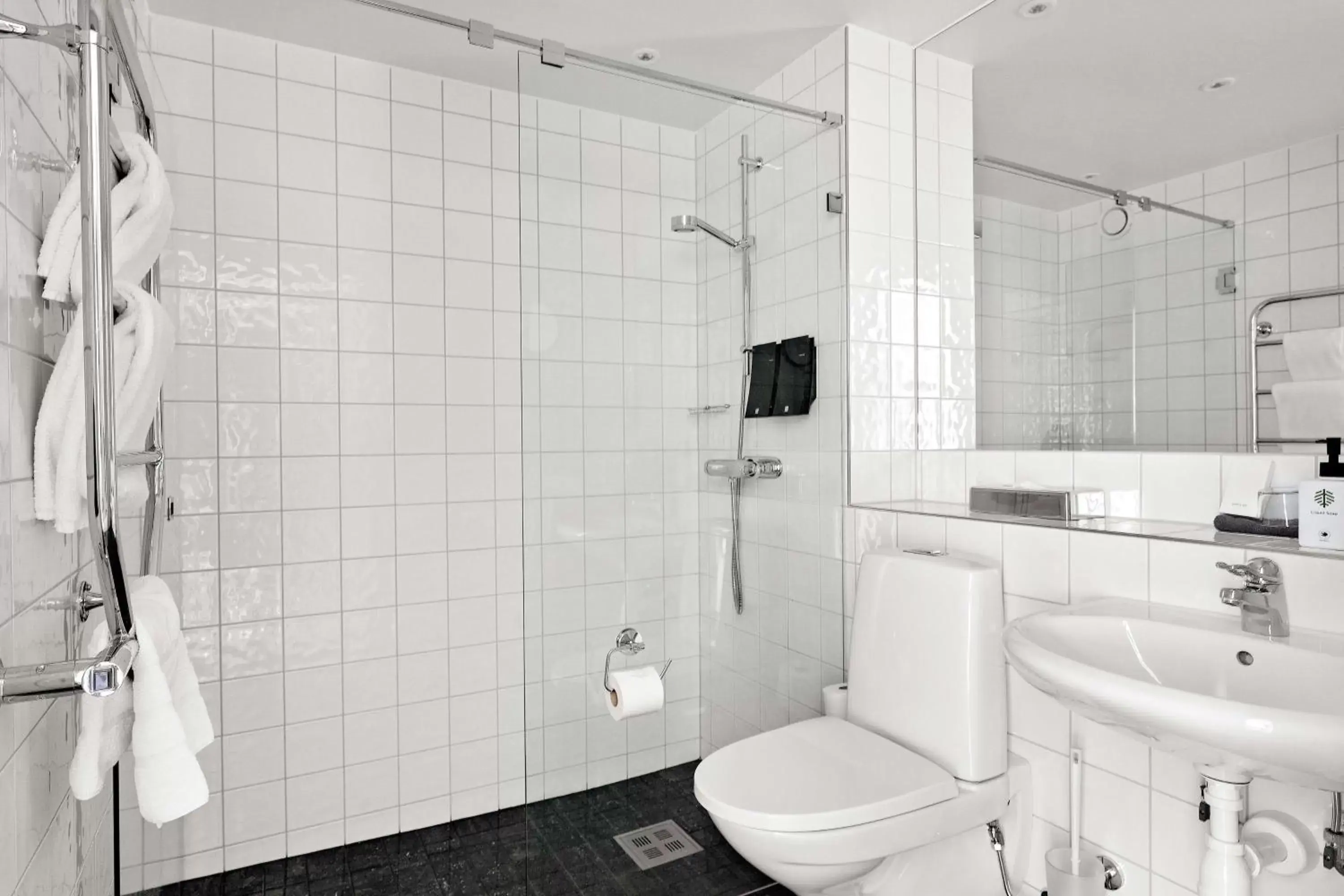 Bathroom in Landvetter Airport Hotel, Best Western Premier Collection