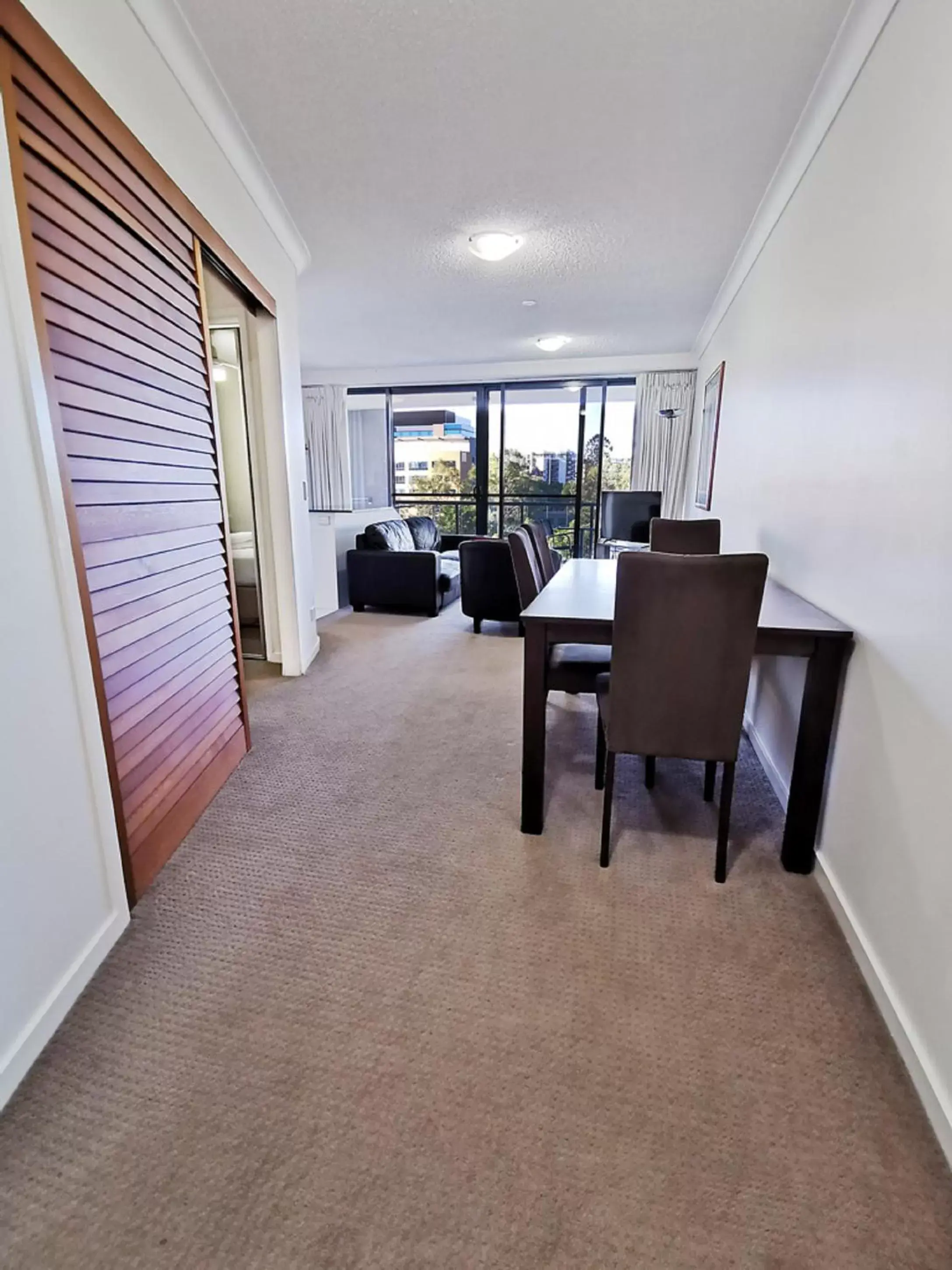 Living room in Inn on the Park Apartments