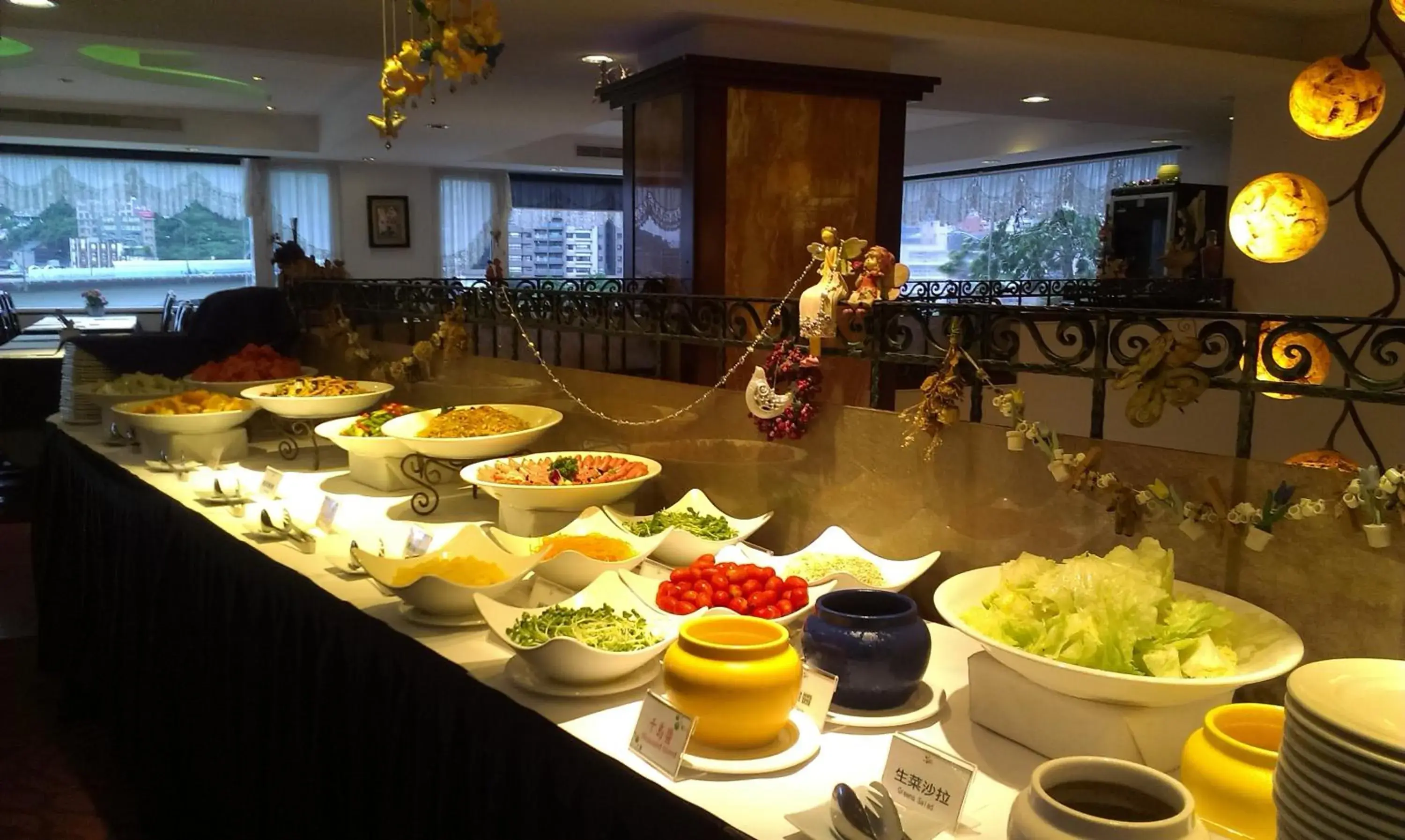 Breakfast in Beautiful Hotel Taipei