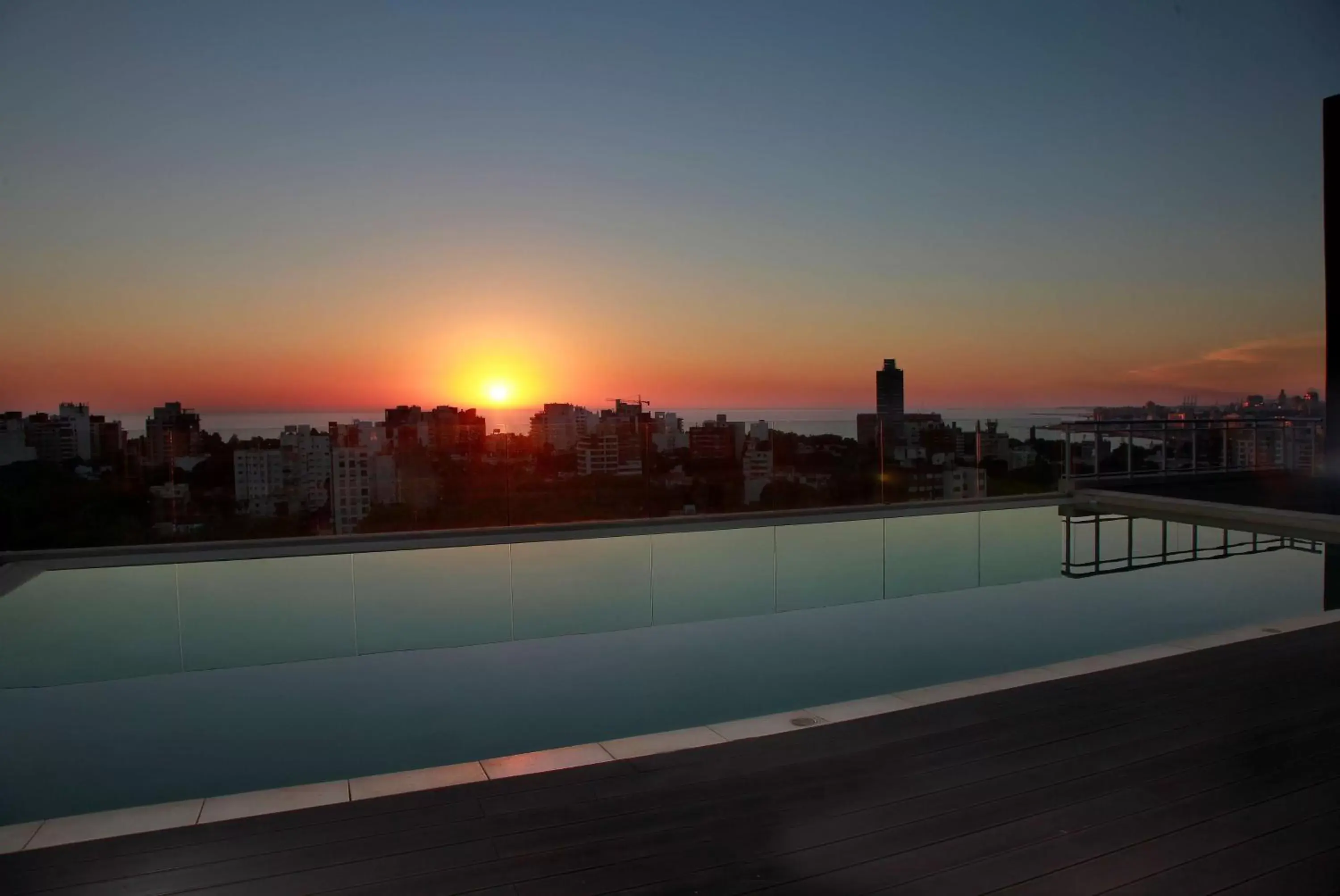 On site, Sunrise/Sunset in Dazzler by Wyndham Montevideo