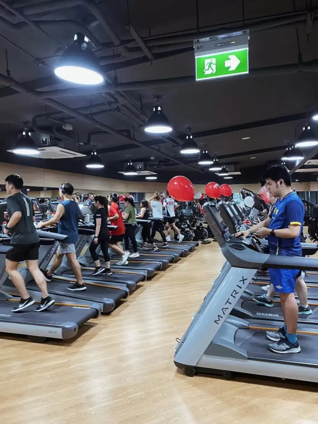 Fitness centre/facilities, Fitness Center/Facilities in VIX Bangkok at Victory Monument